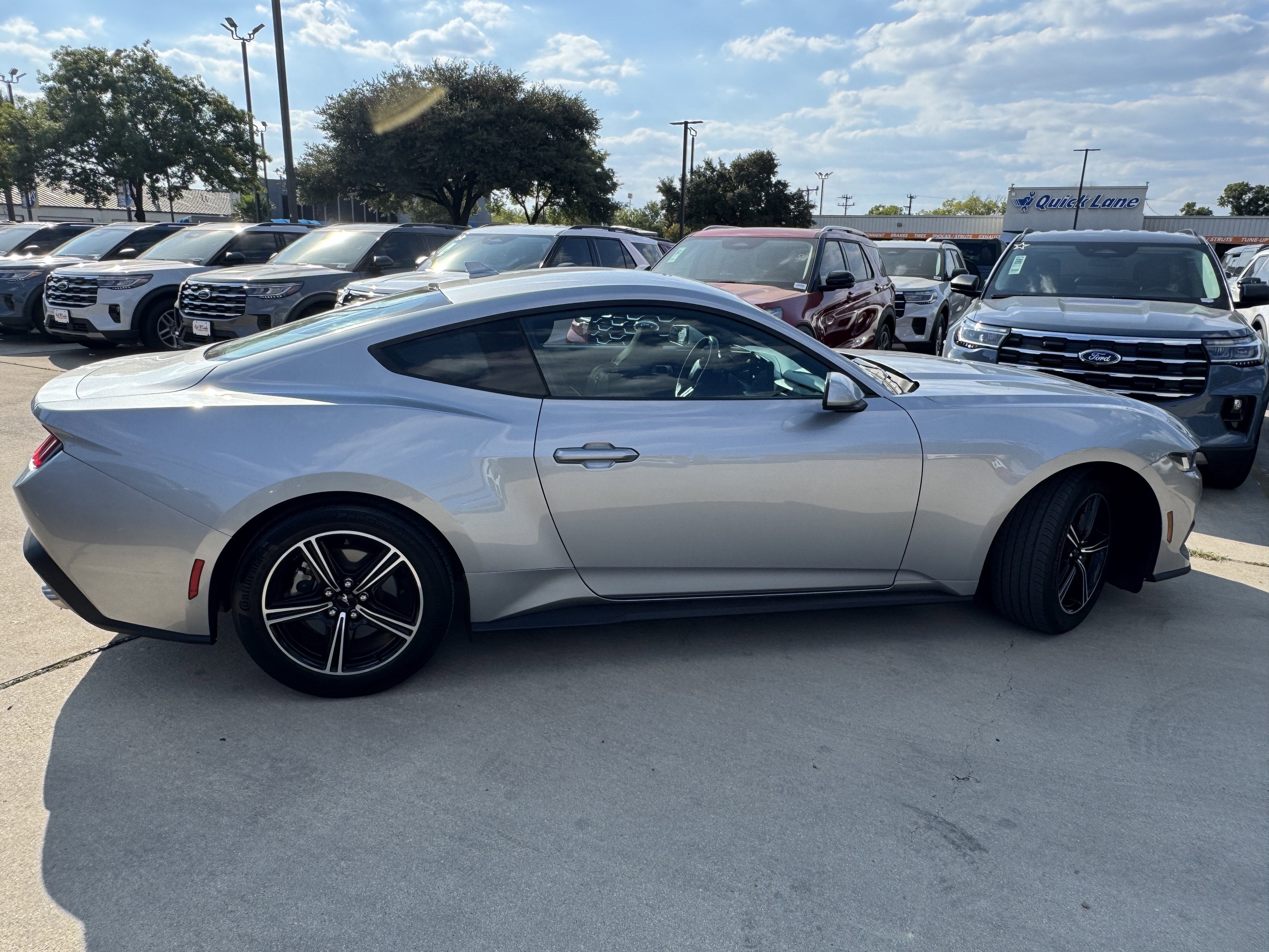 2024 Ford Mustang EcoBoost