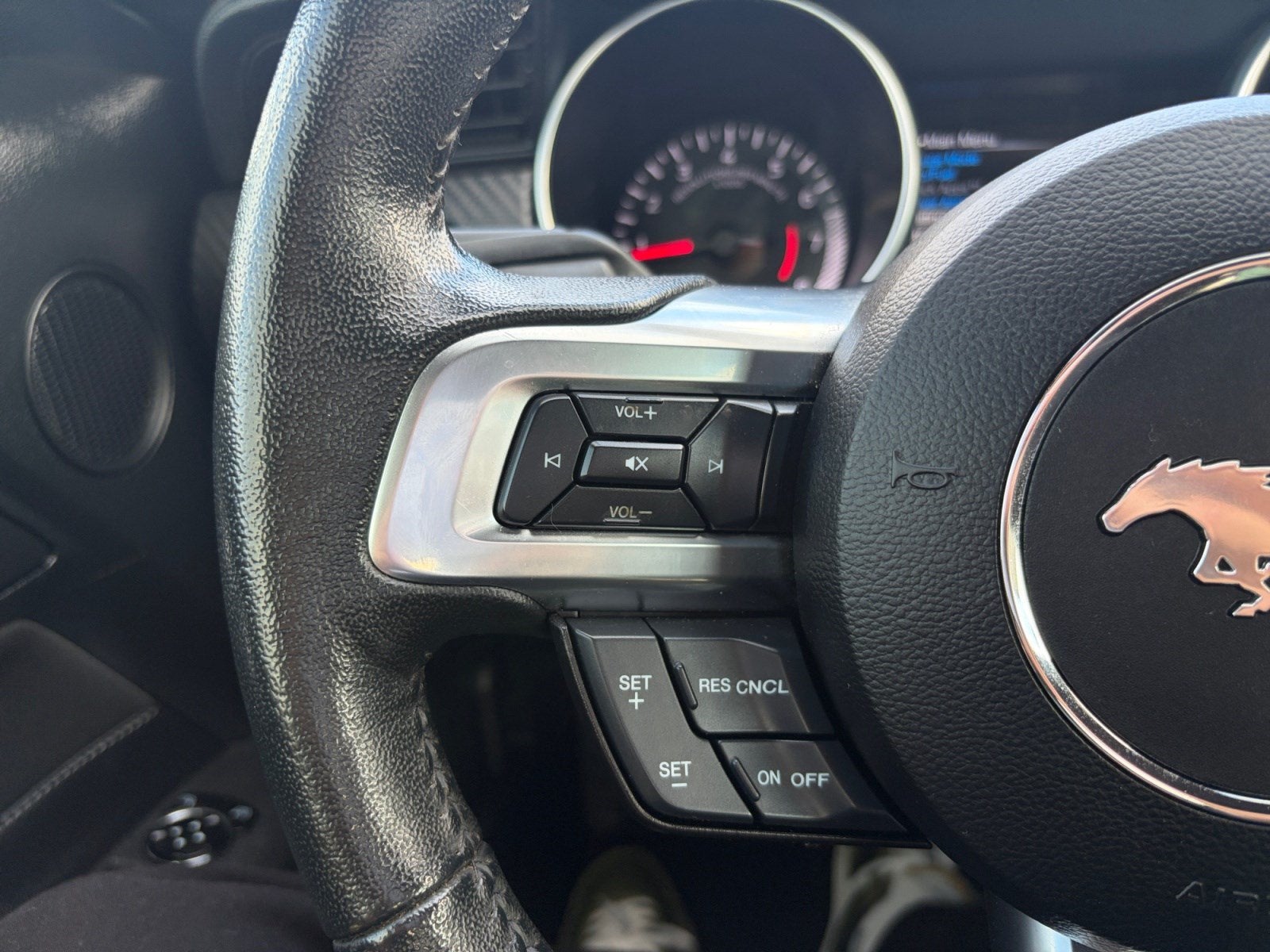 2023 Ford Mustang EcoBoost