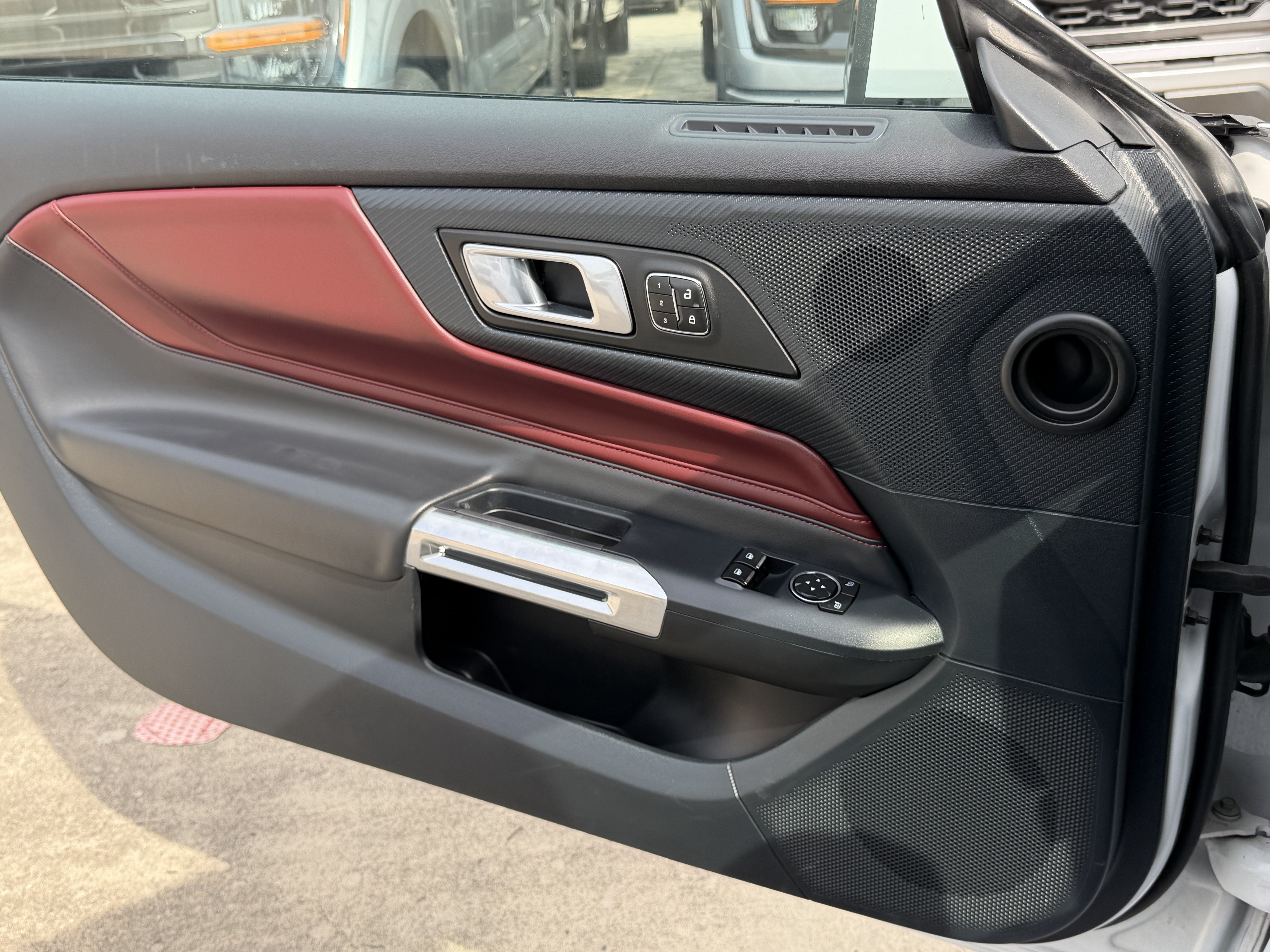 2024 Ford Mustang Base