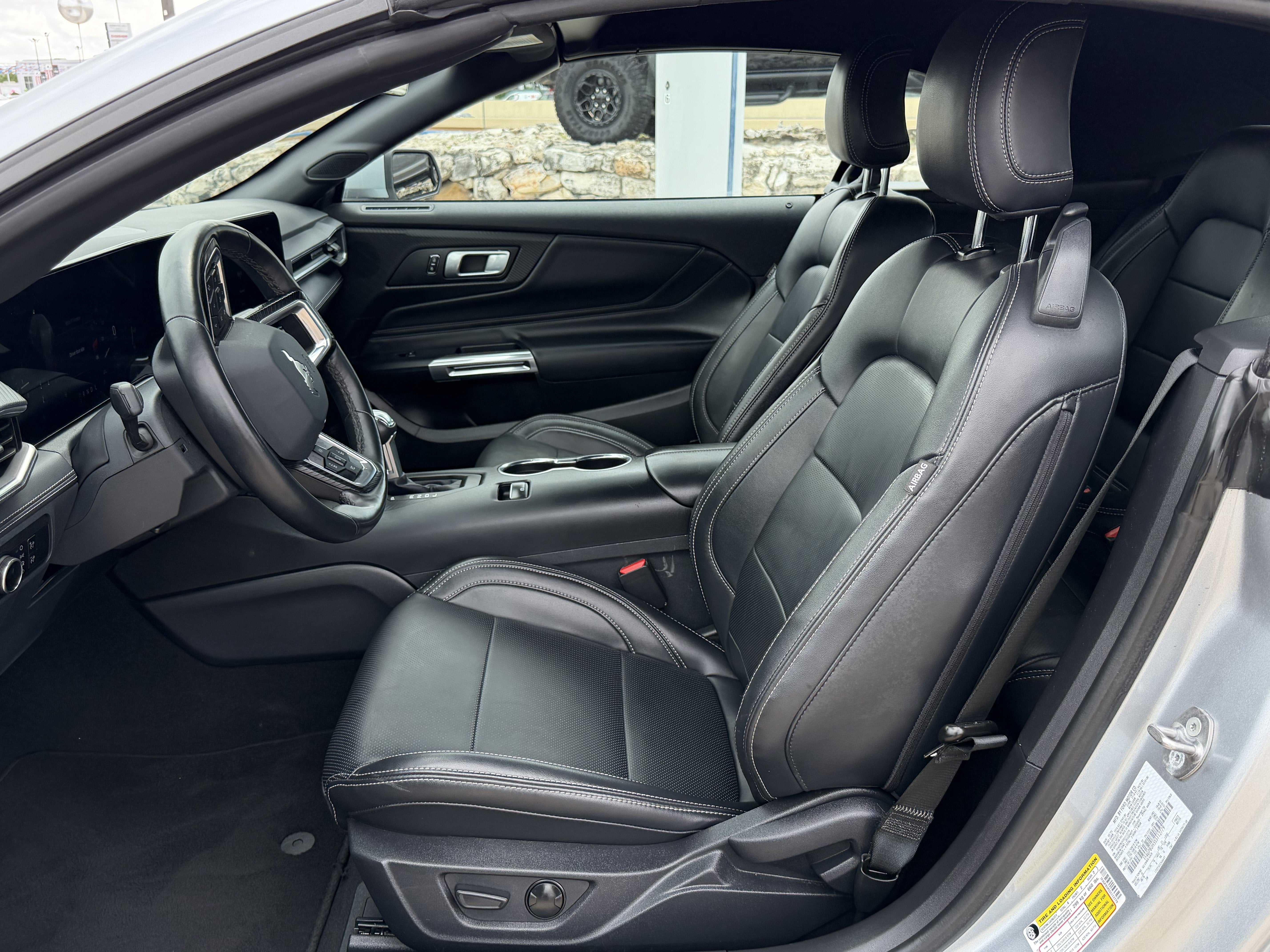 2025 Ford Mustang EcoBoost Premium