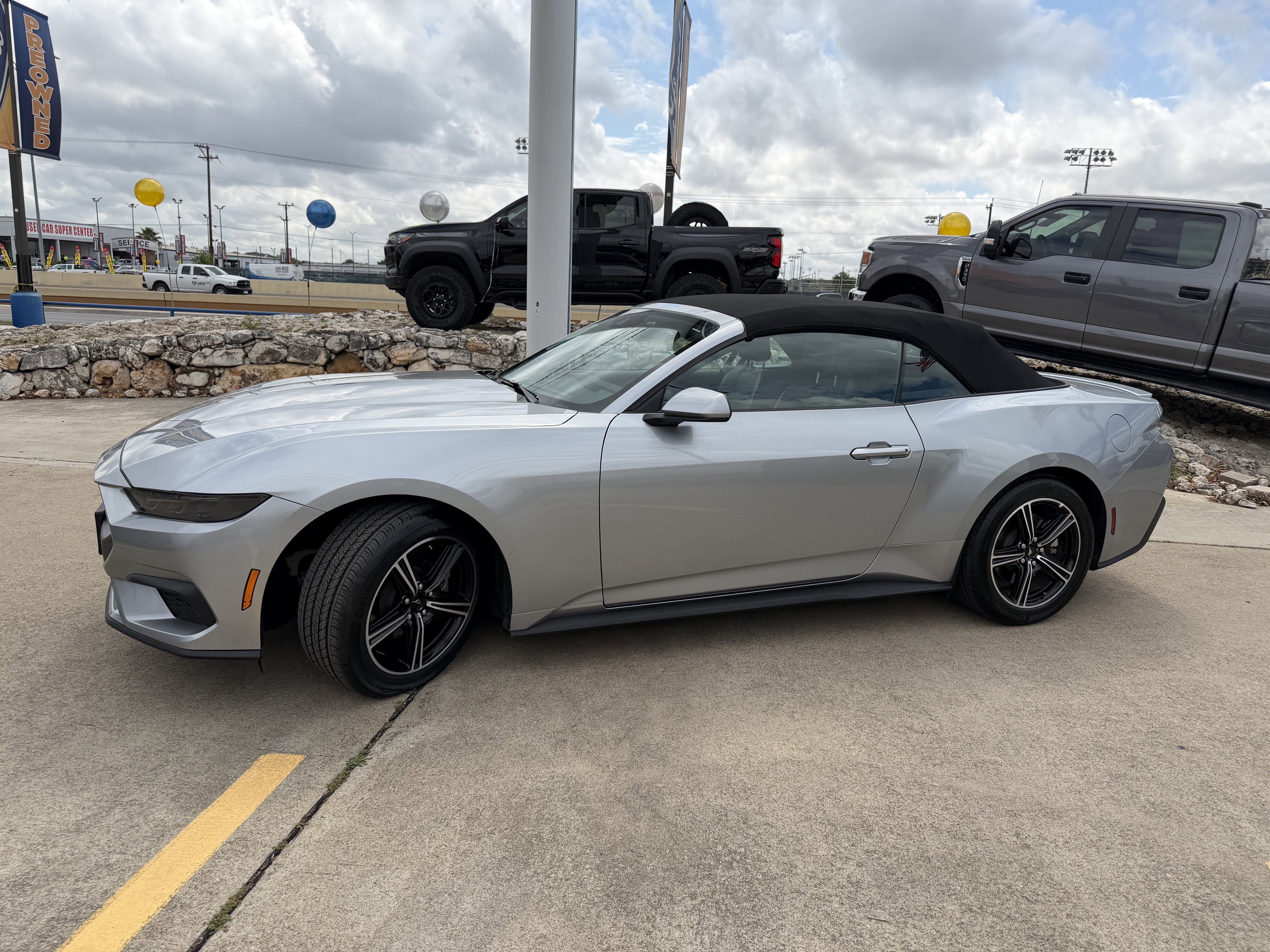 2025 Ford Mustang EcoBoost Premium