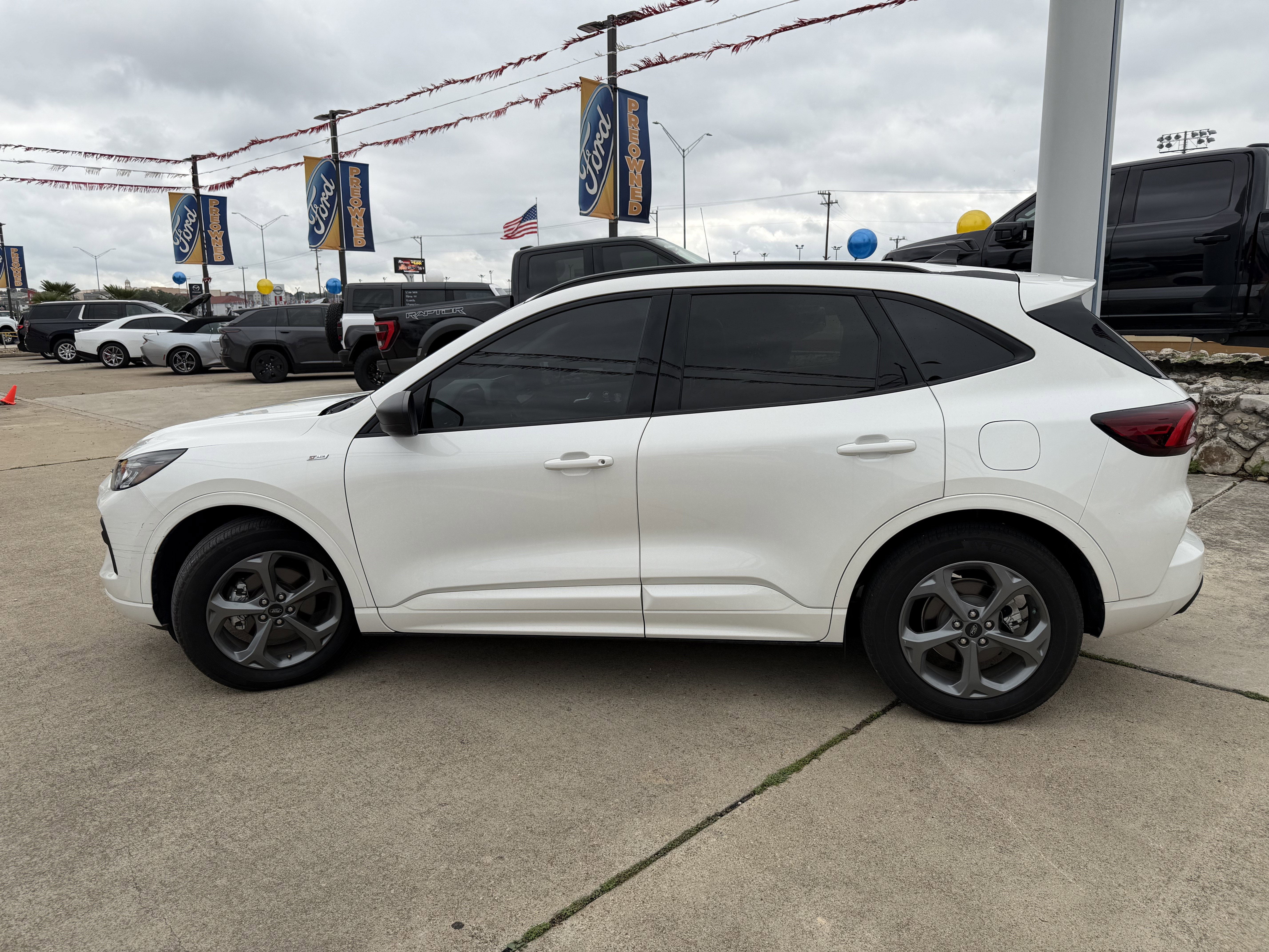 2024 Ford Escape ST-Line