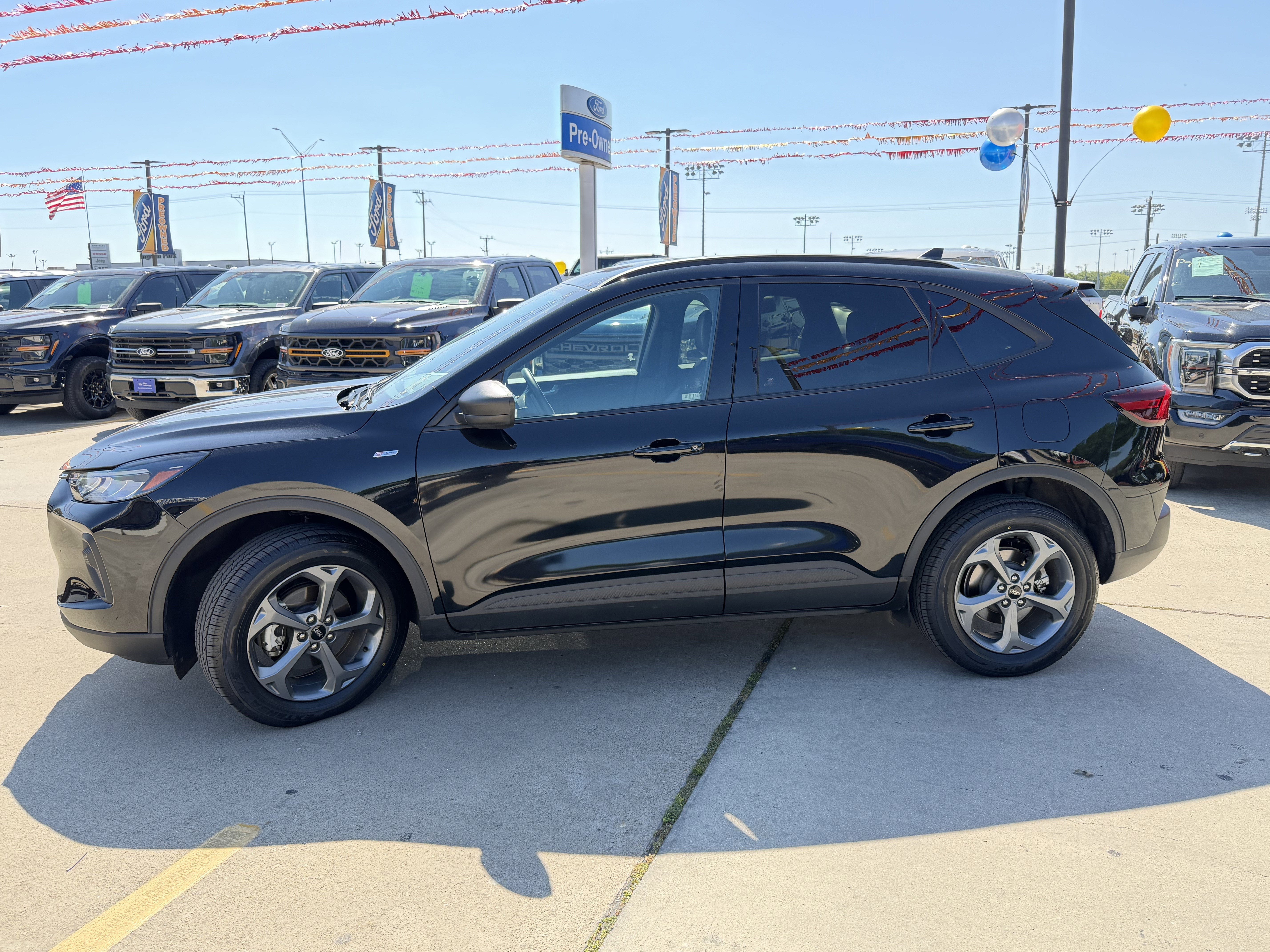 2025 Ford Escape ST-Line