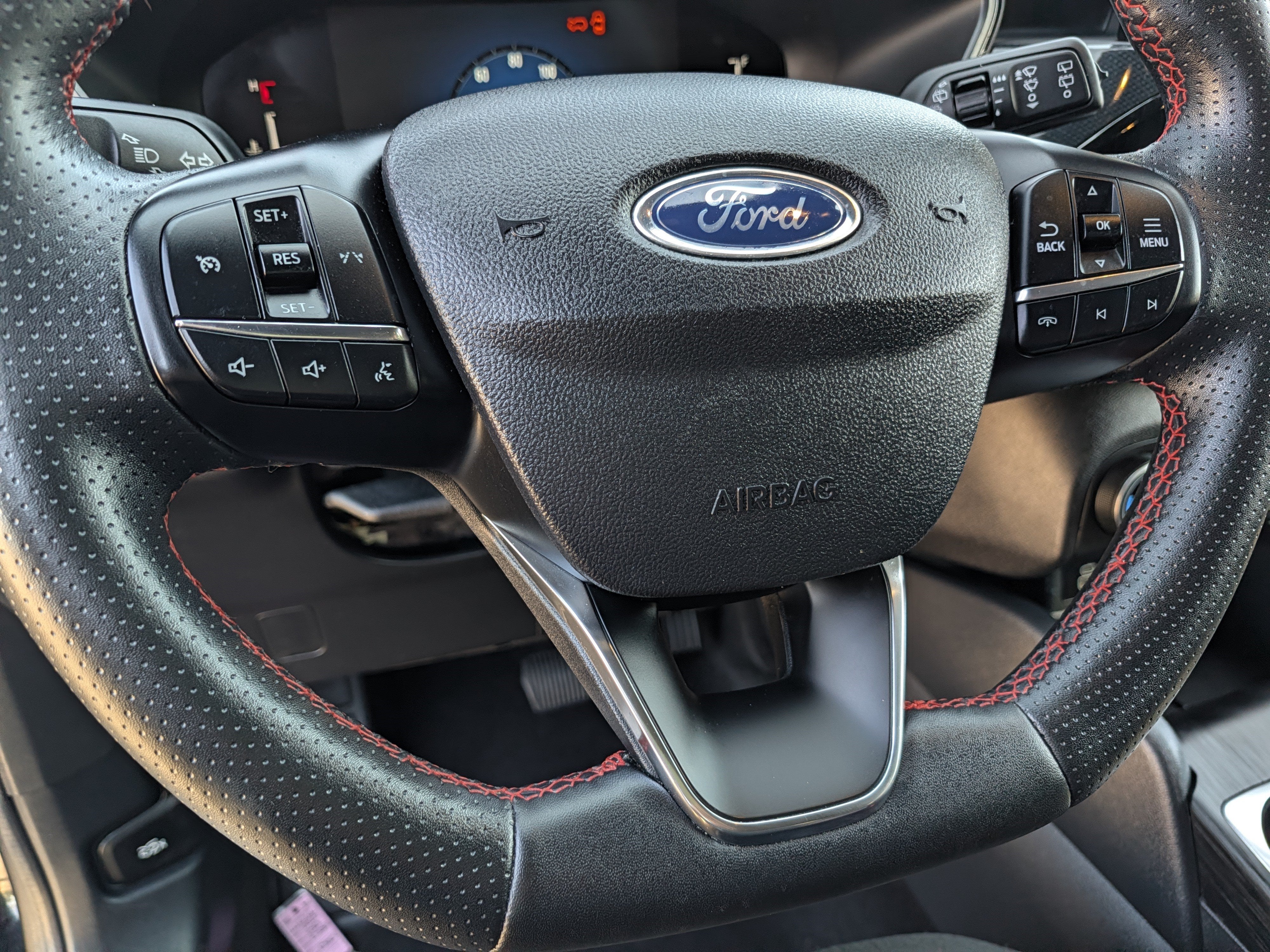 2025 Ford Escape ST-Line Select