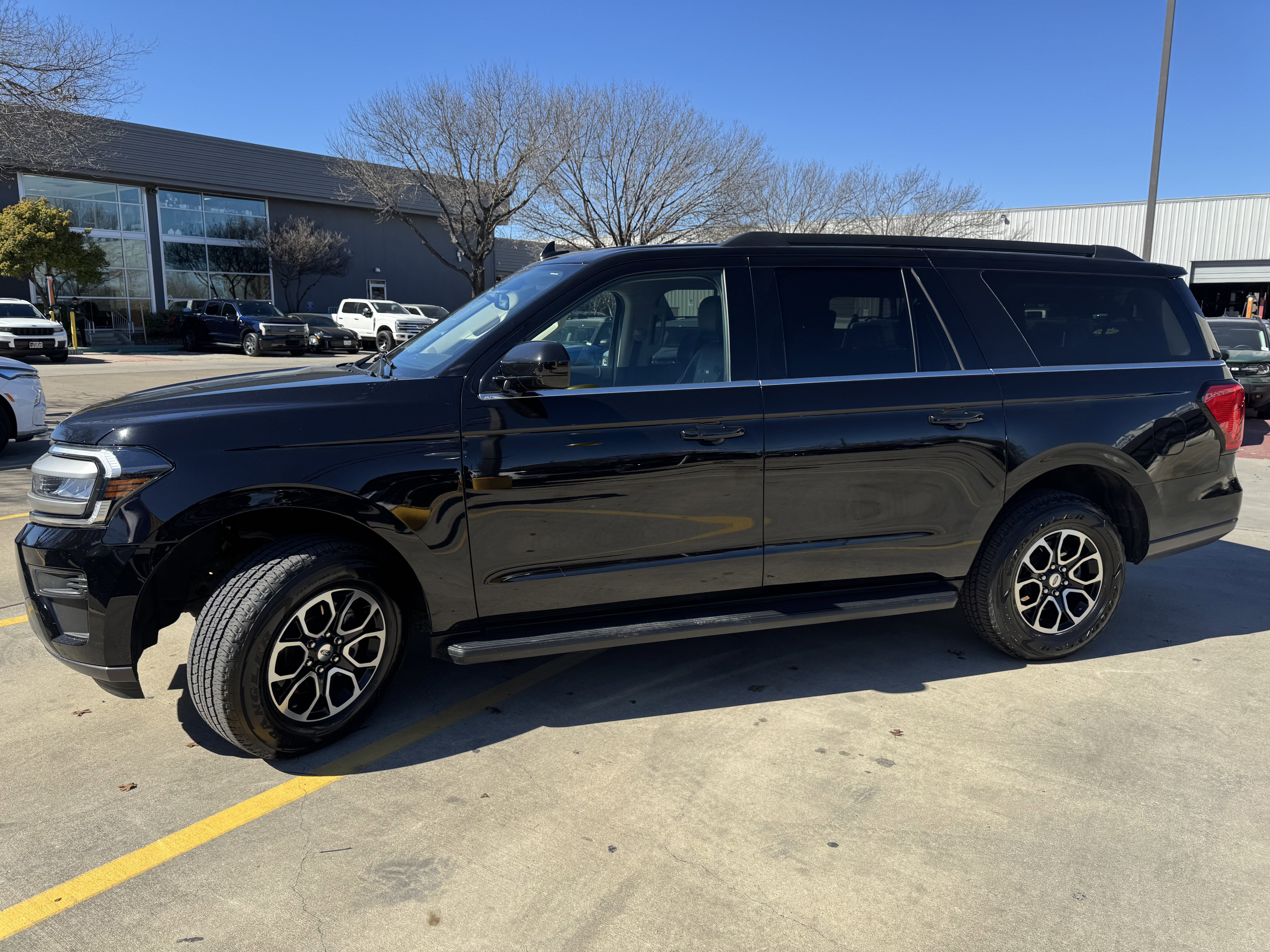 2024 Ford Expedition MAX XLT