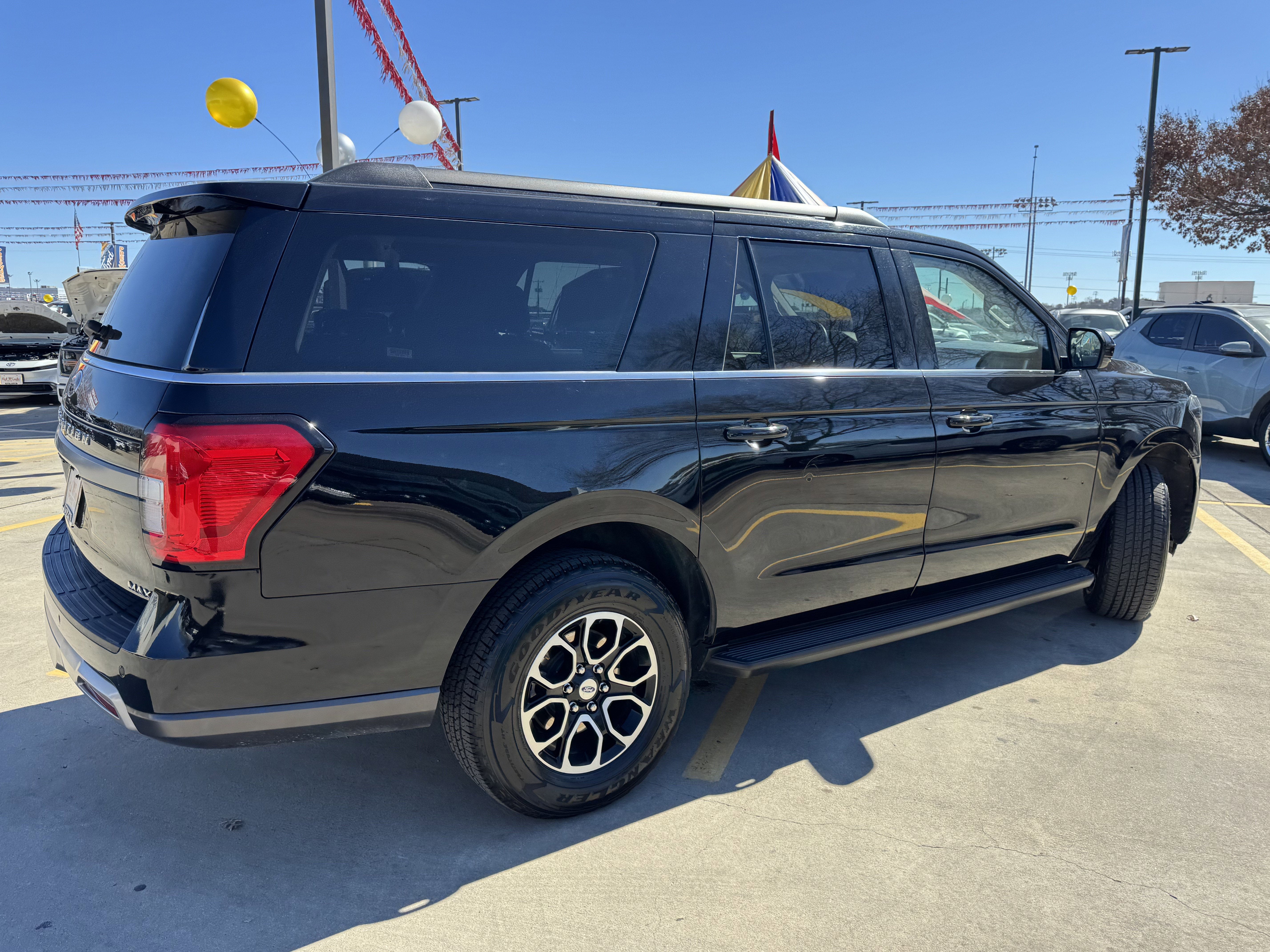 2024 Ford Expedition MAX XLT