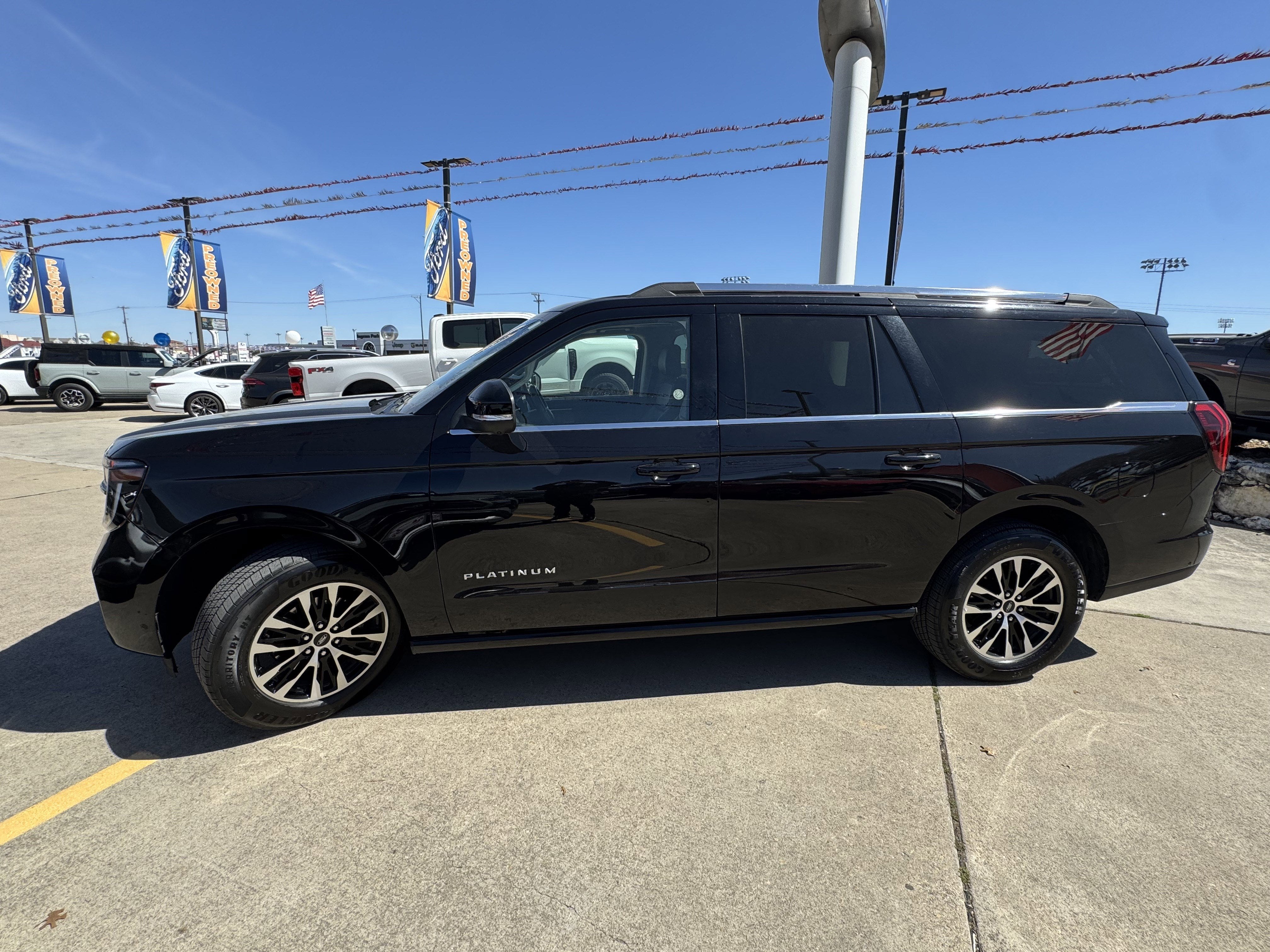 2025 Ford Expedition MAX Platinum