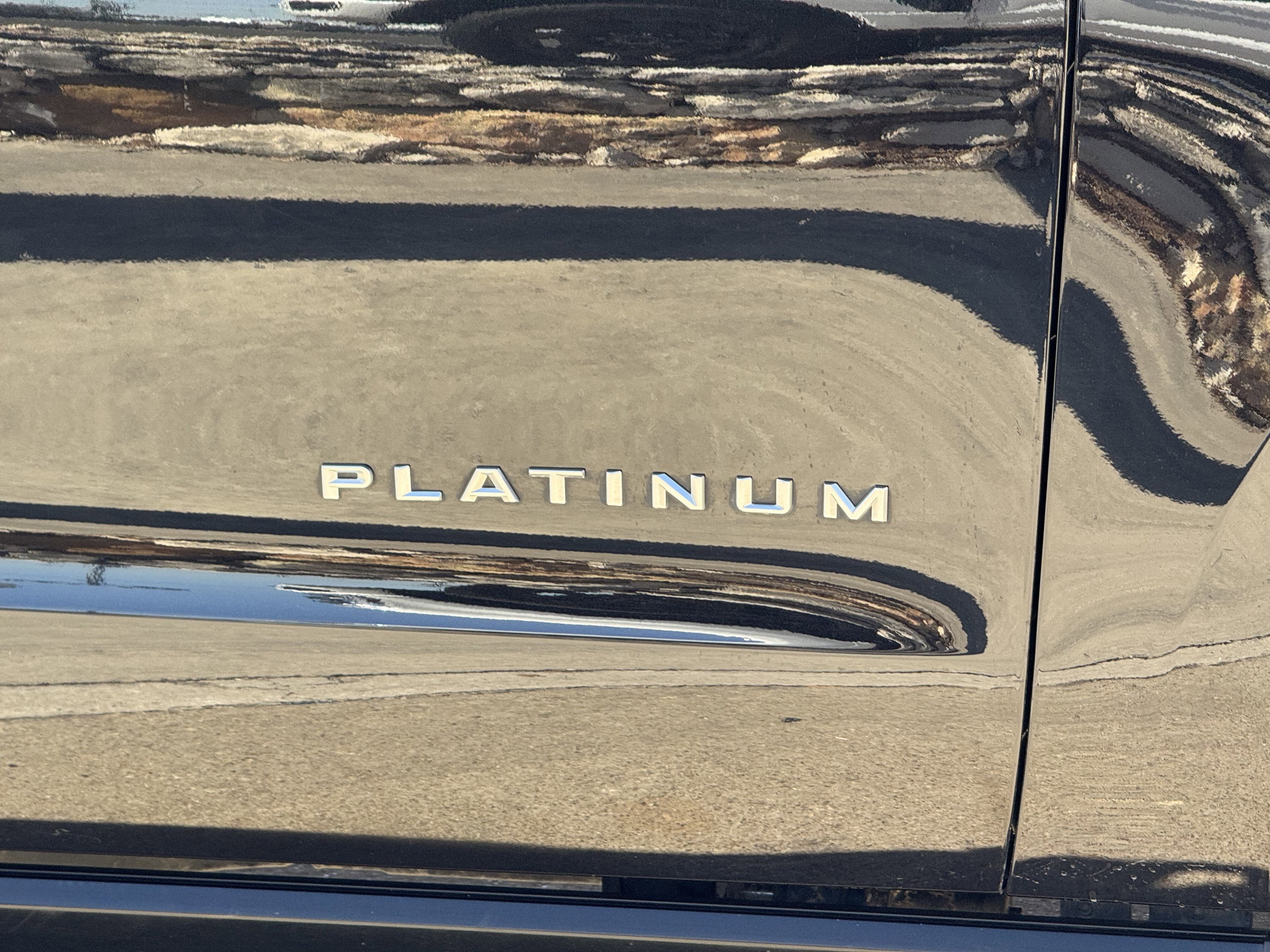 2025 Ford Expedition MAX Platinum