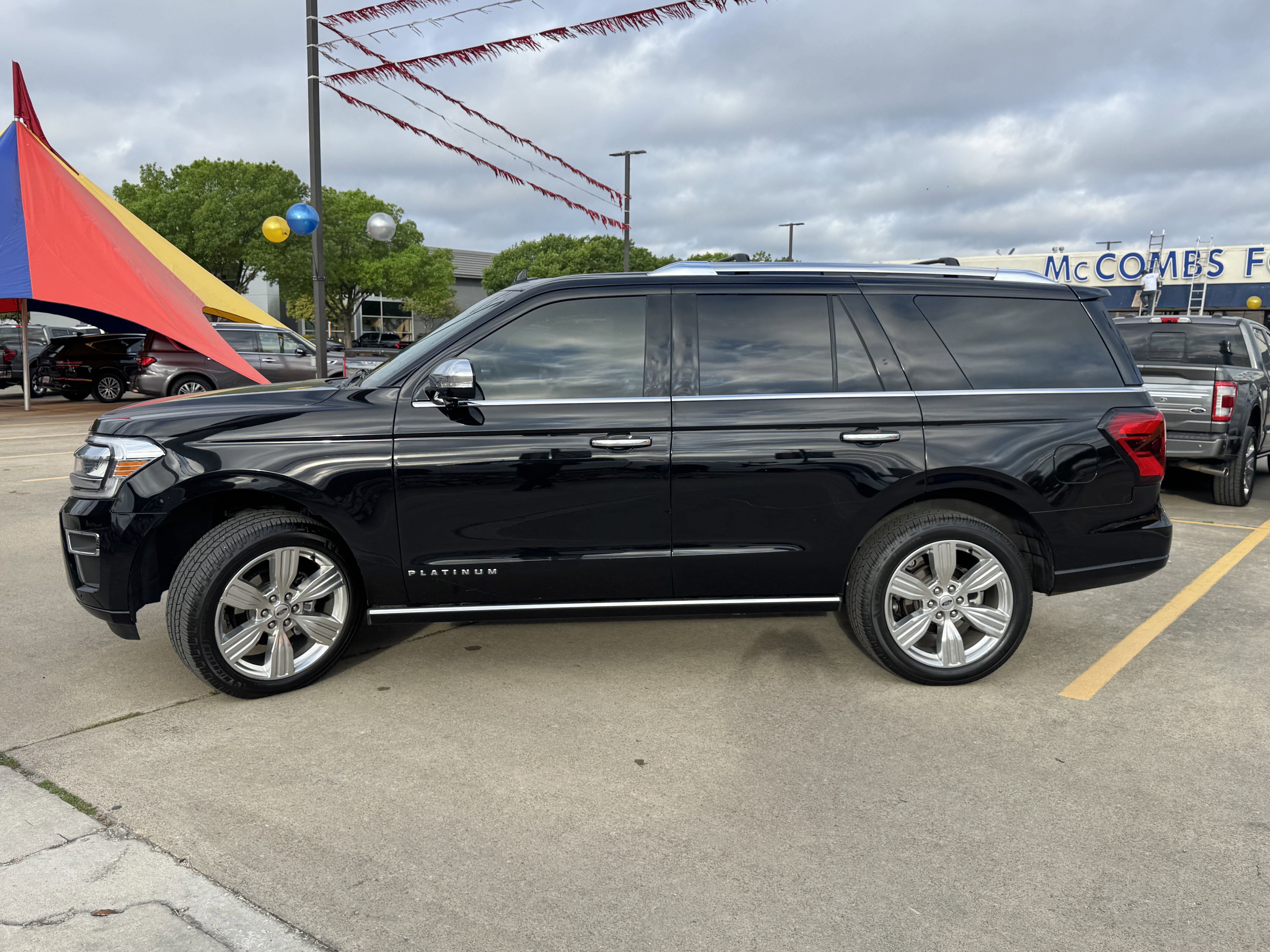 2023 Ford Expedition Platinum
