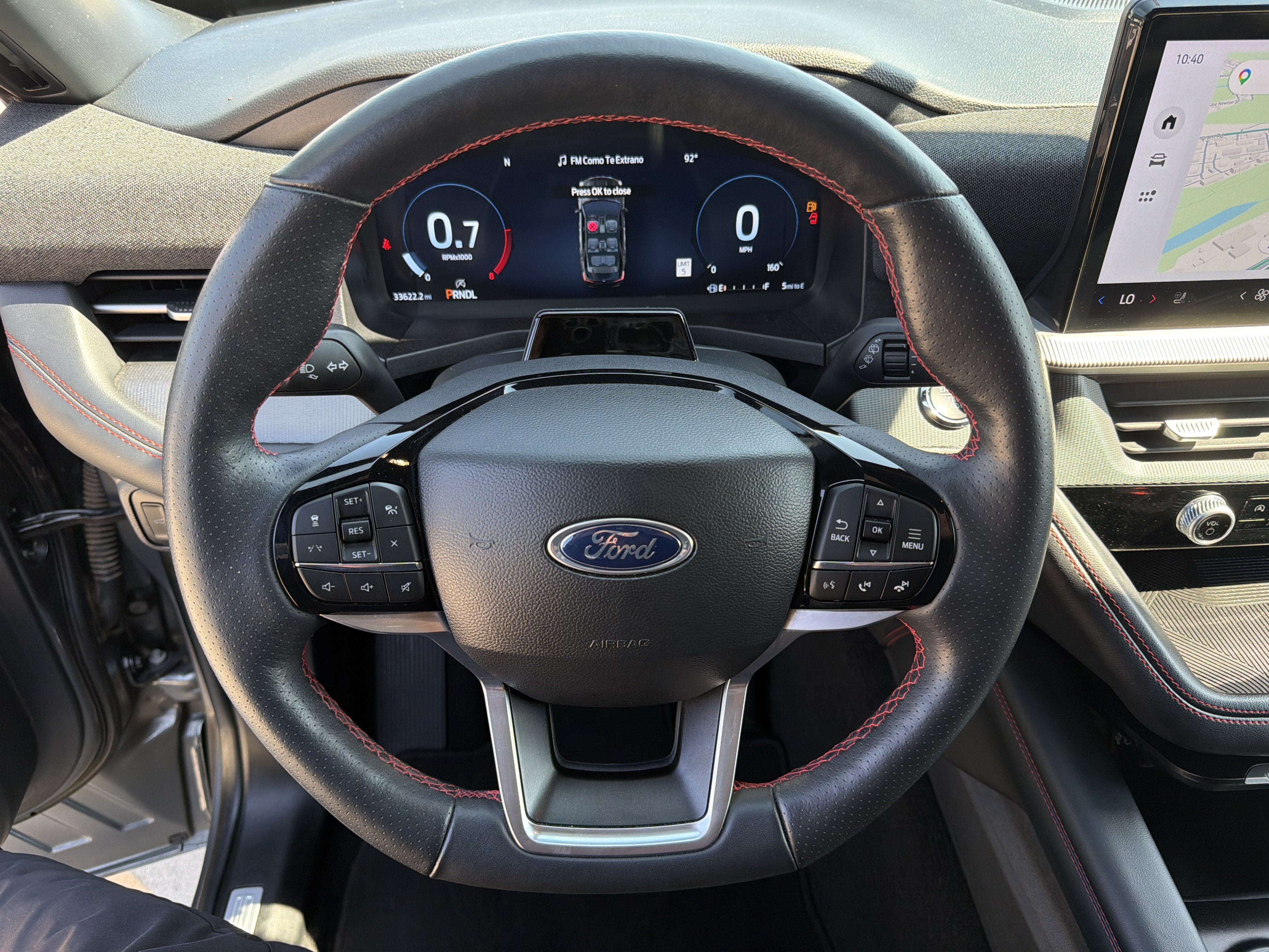 2025 Ford Explorer ST-Line