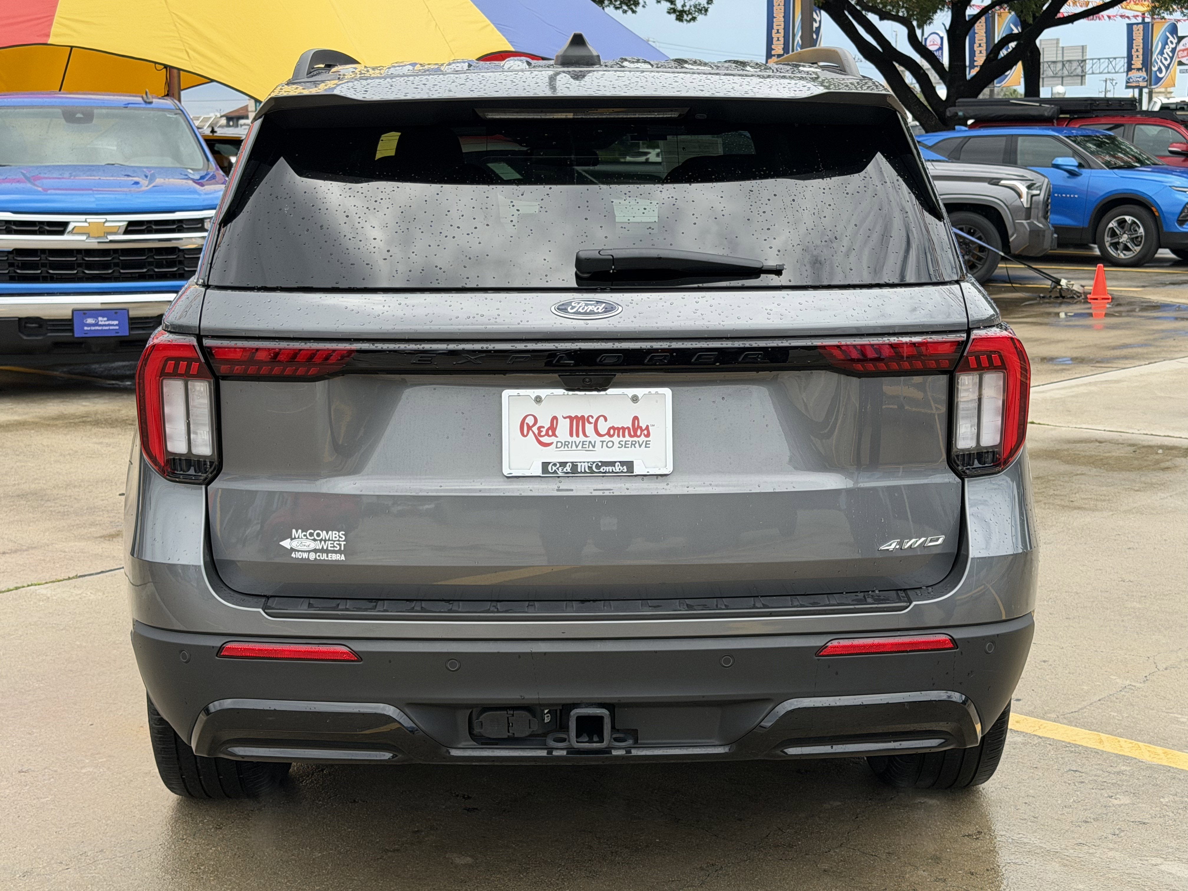 2025 Ford Explorer ST-Line