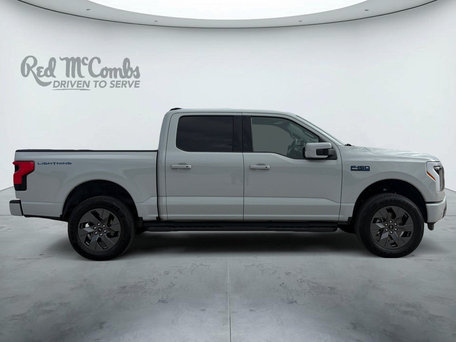 2024 Ford F-150 Lightning Lariat®