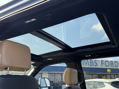 2023 Ford F-450 Lariat DRW