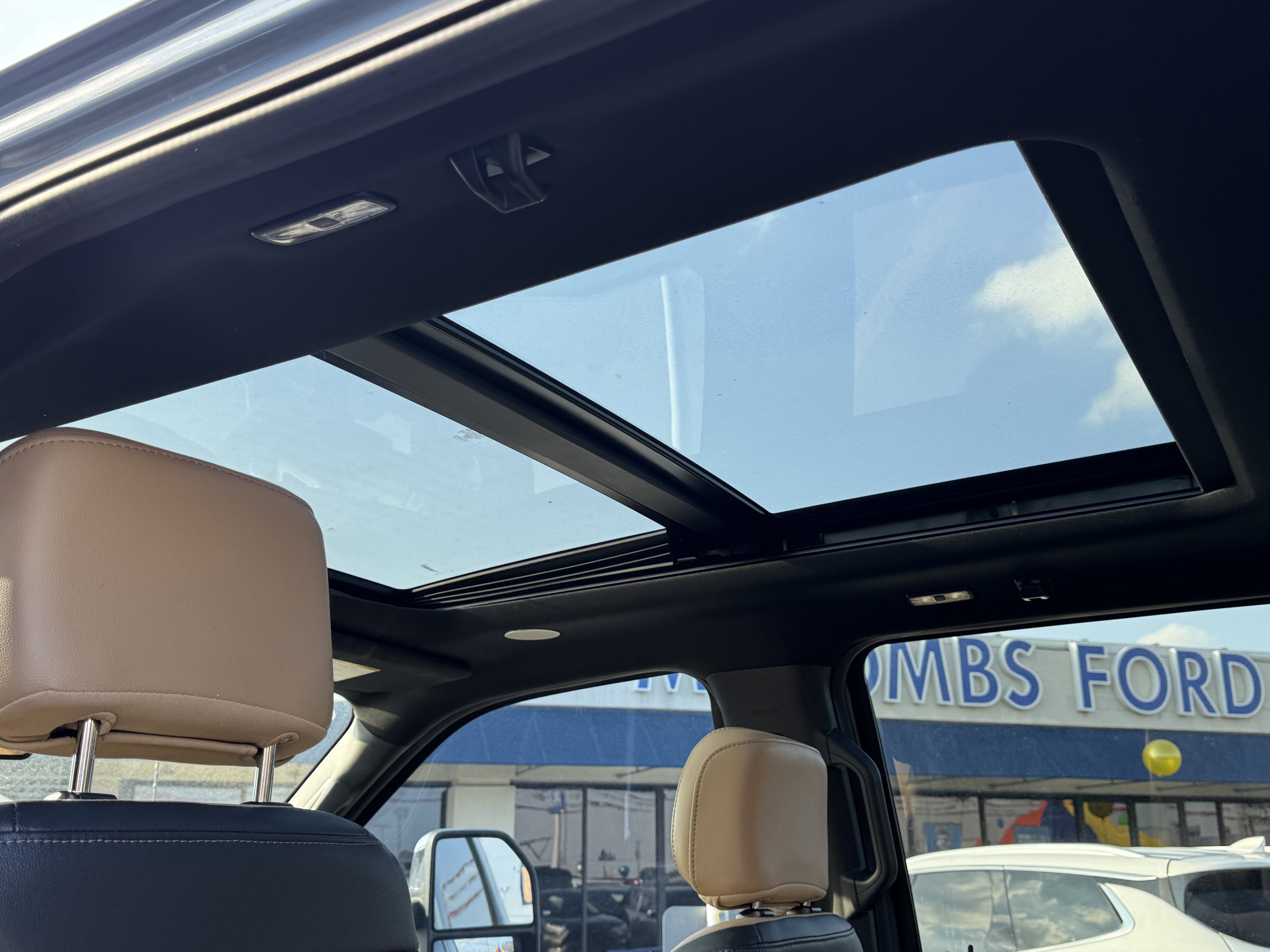 2023 Ford F-450 Lariat DRW