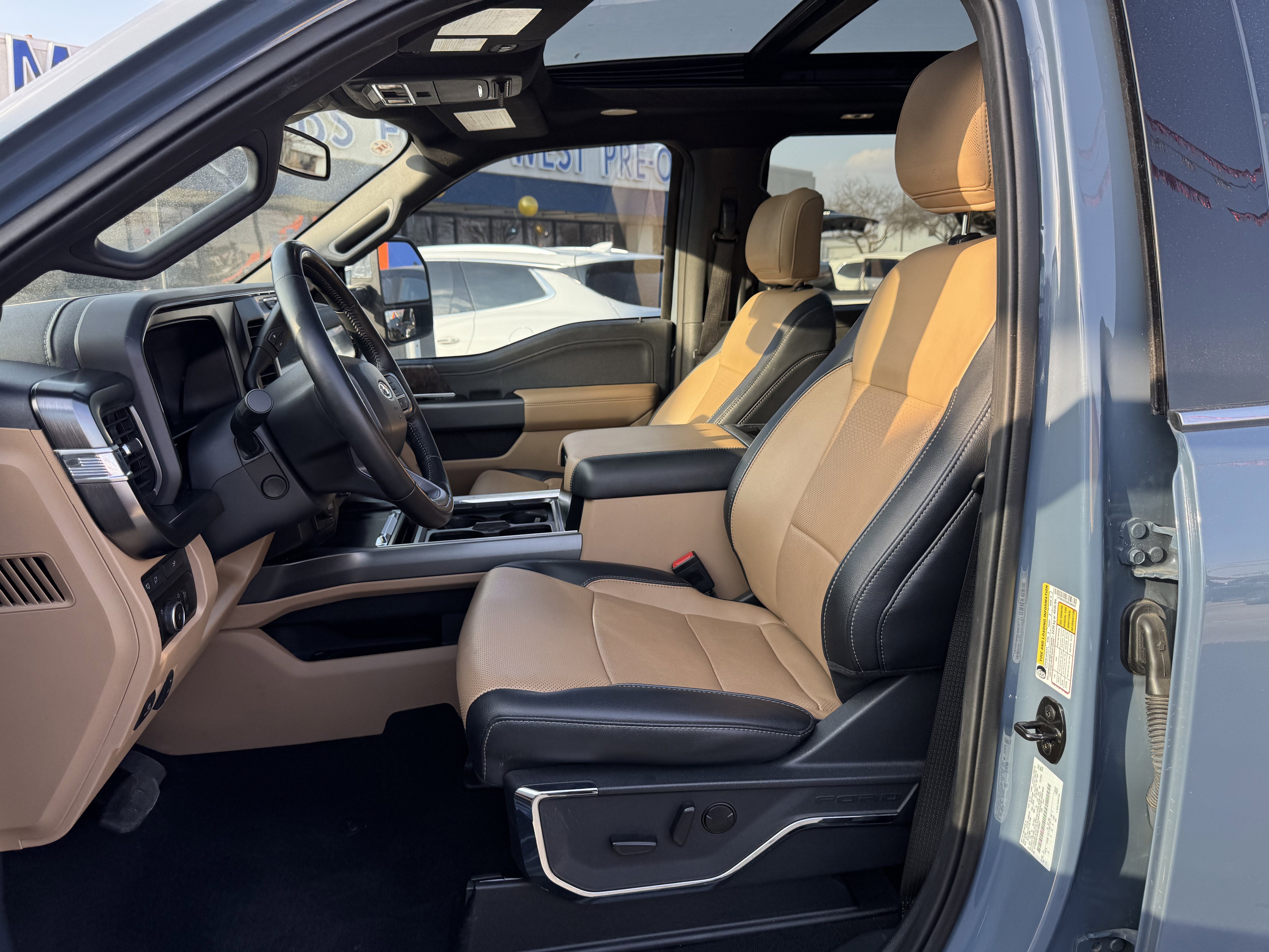 2023 Ford F-450 Lariat DRW