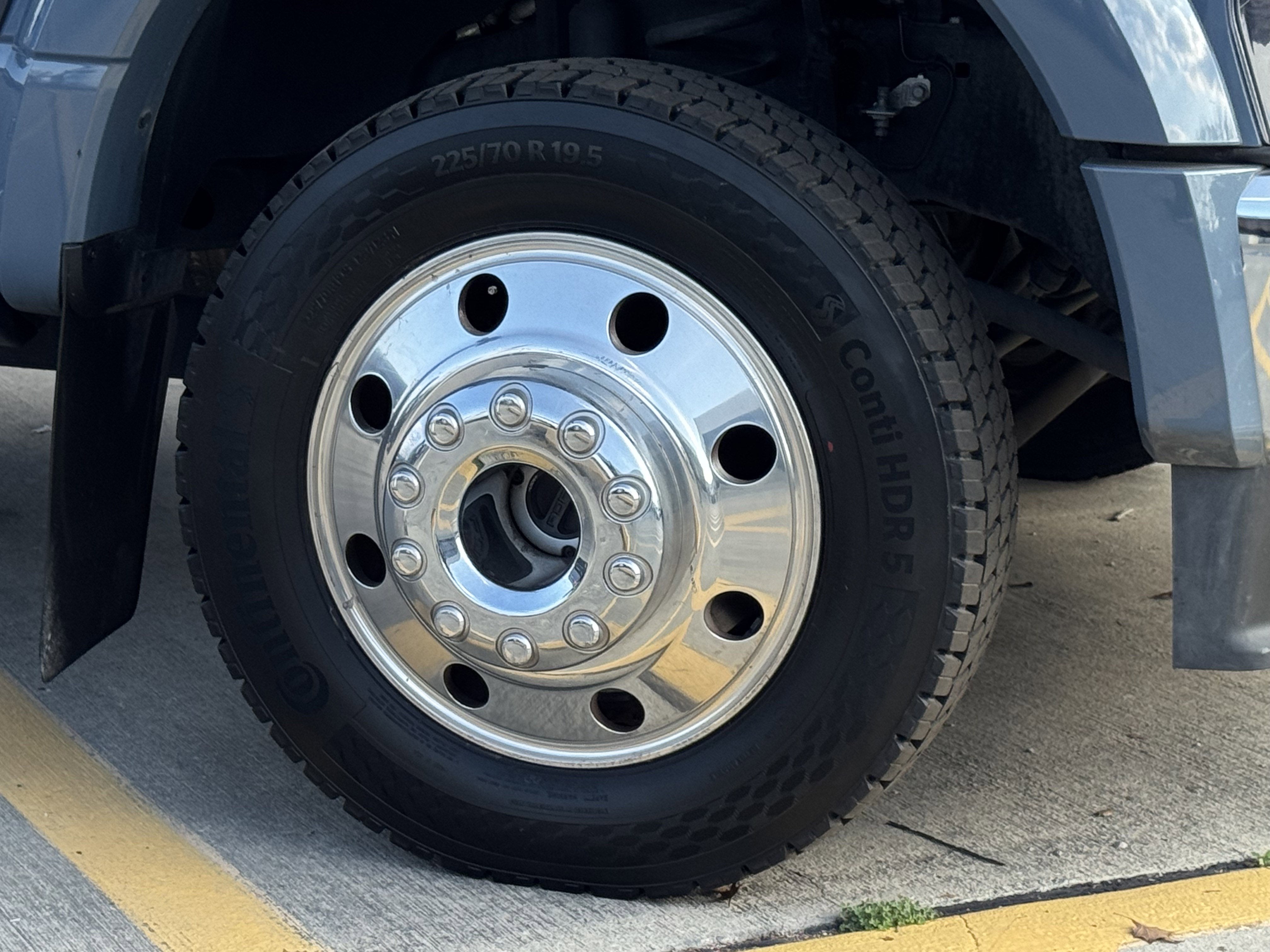 2023 Ford F-450 Lariat DRW