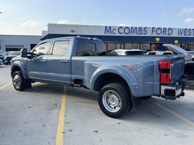 2023 Ford F-450 Lariat DRW