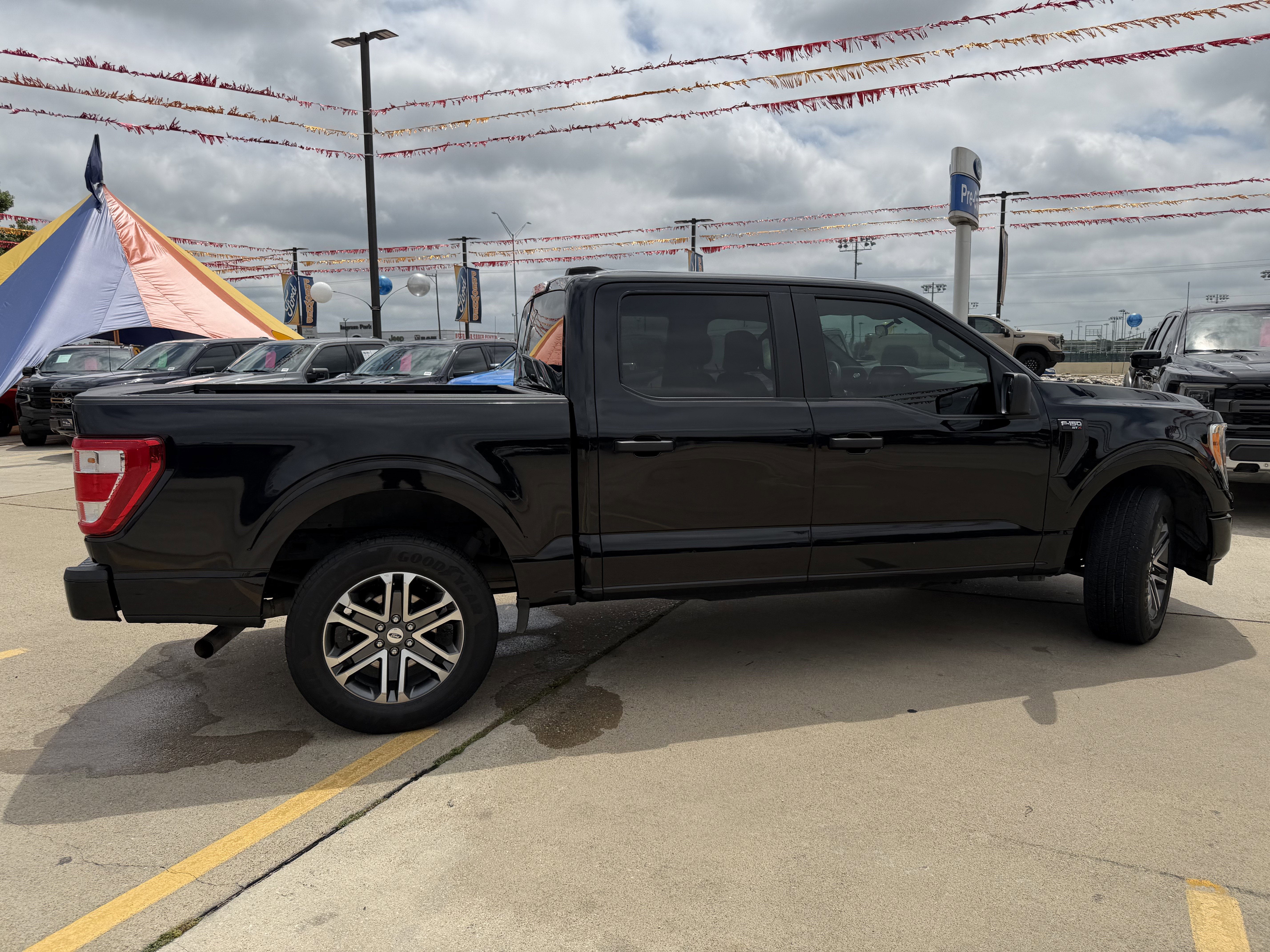 2022 Ford F-150 XL