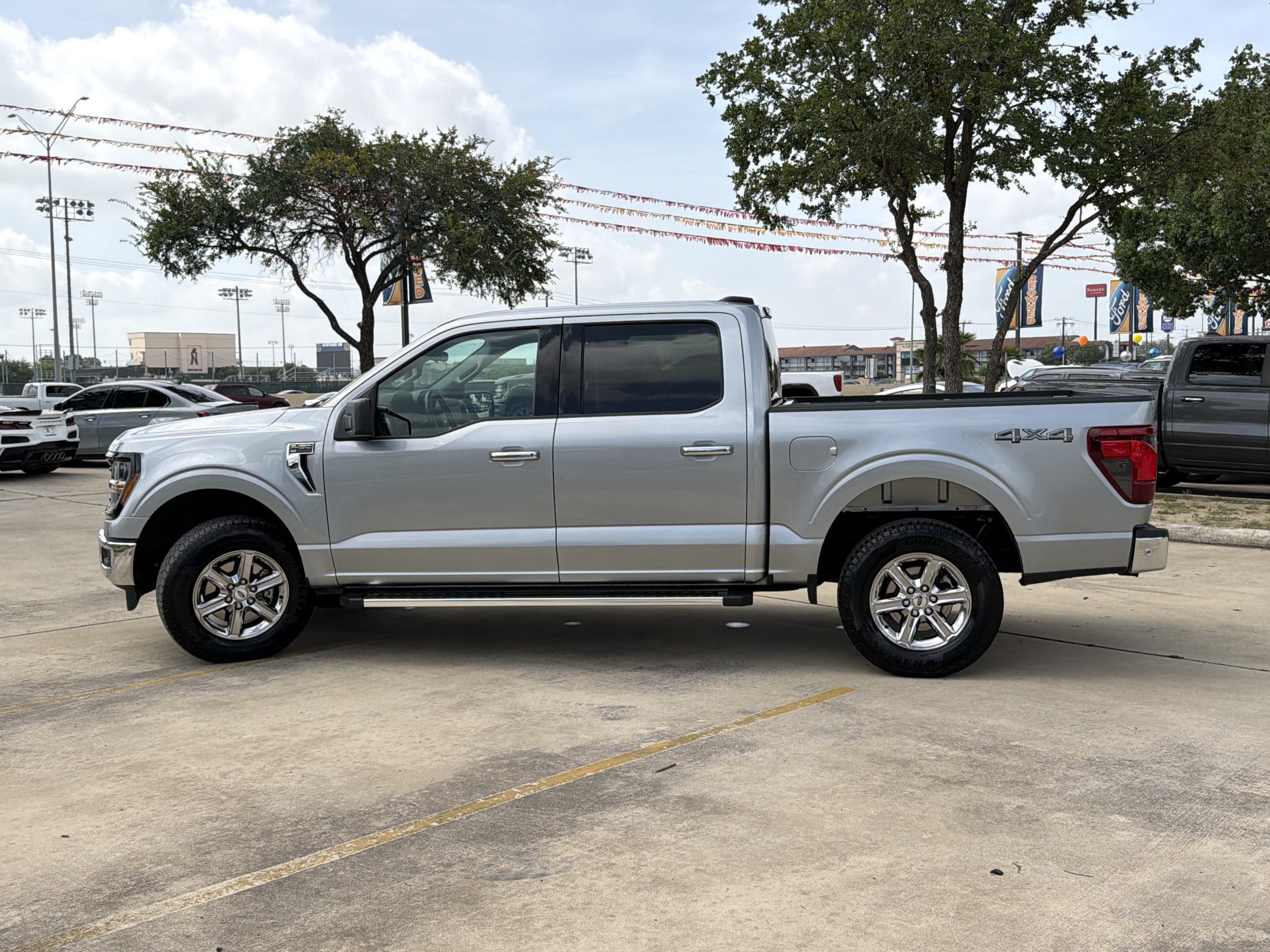 2025 Ford F-150 XLT