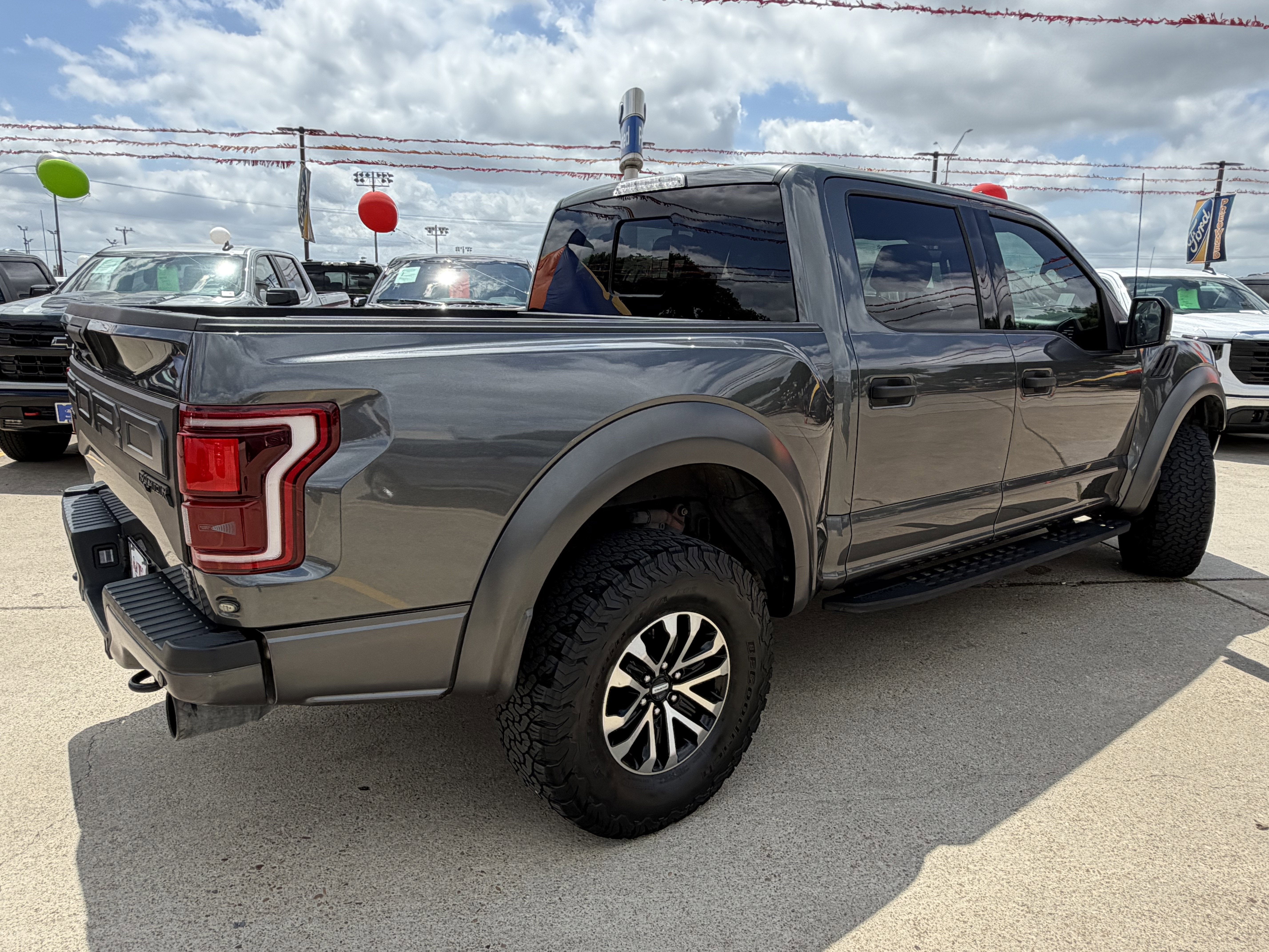 2020 Ford F-150 Raptor