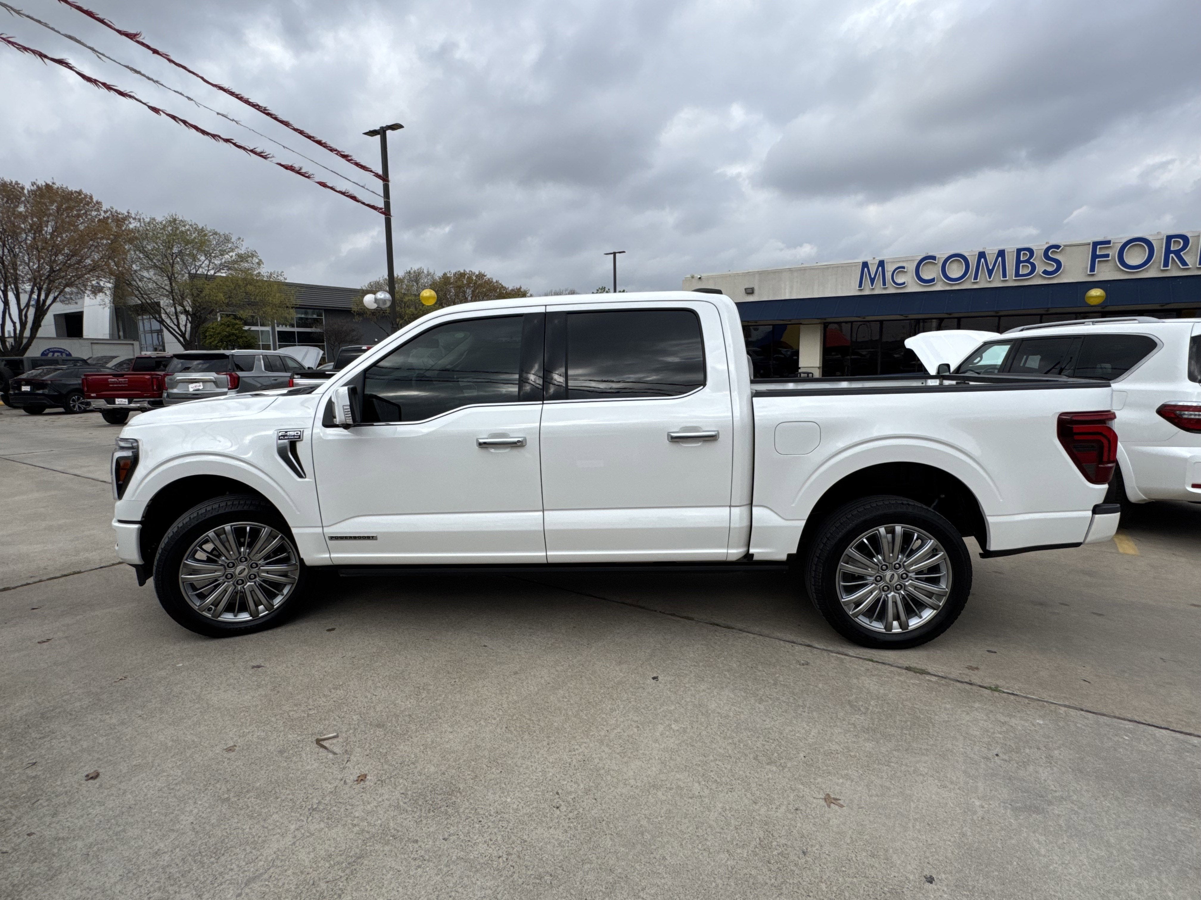 2025 Ford F-150 Platinum