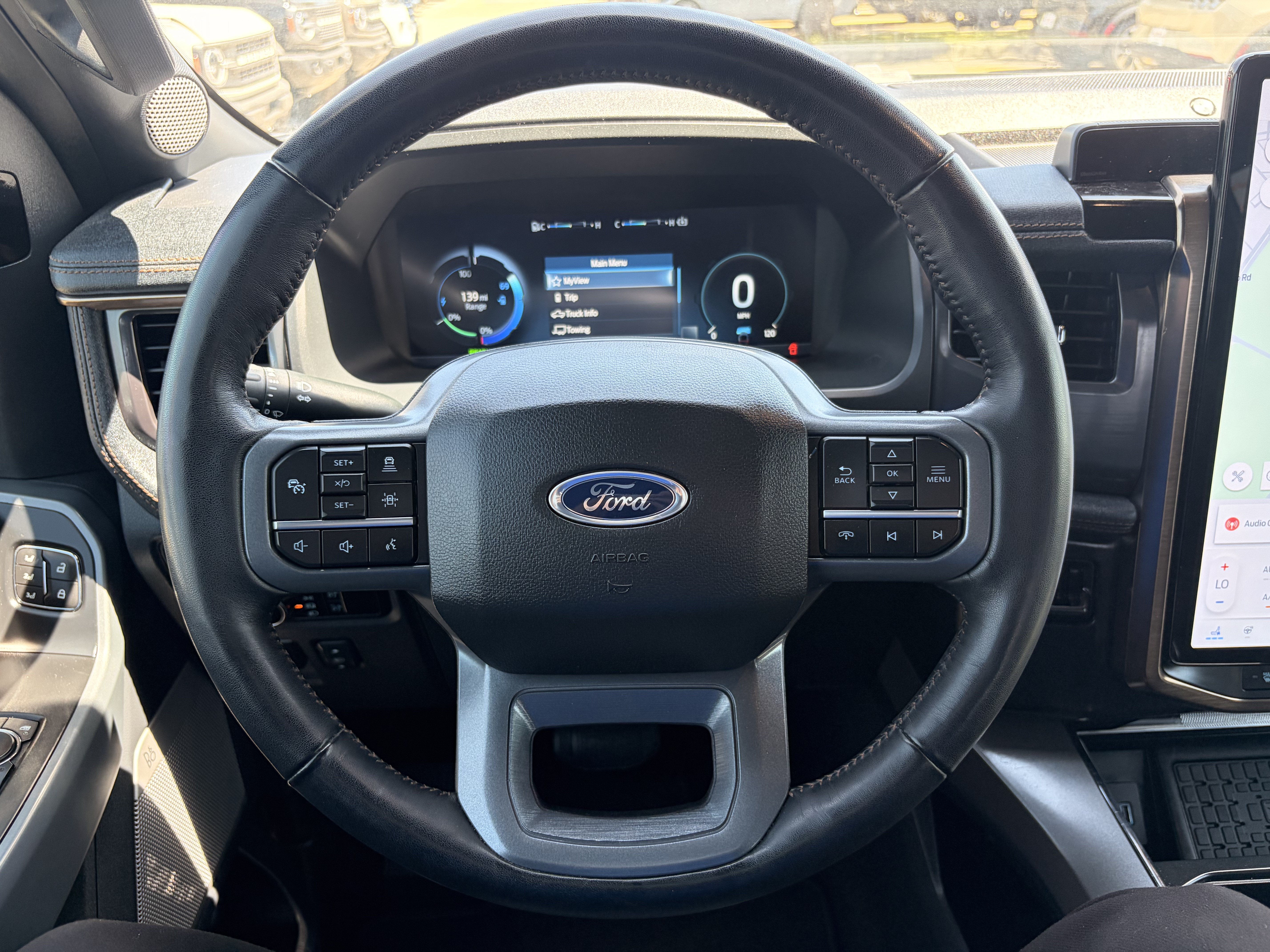 2023 Ford F-150 Lightning Lariat