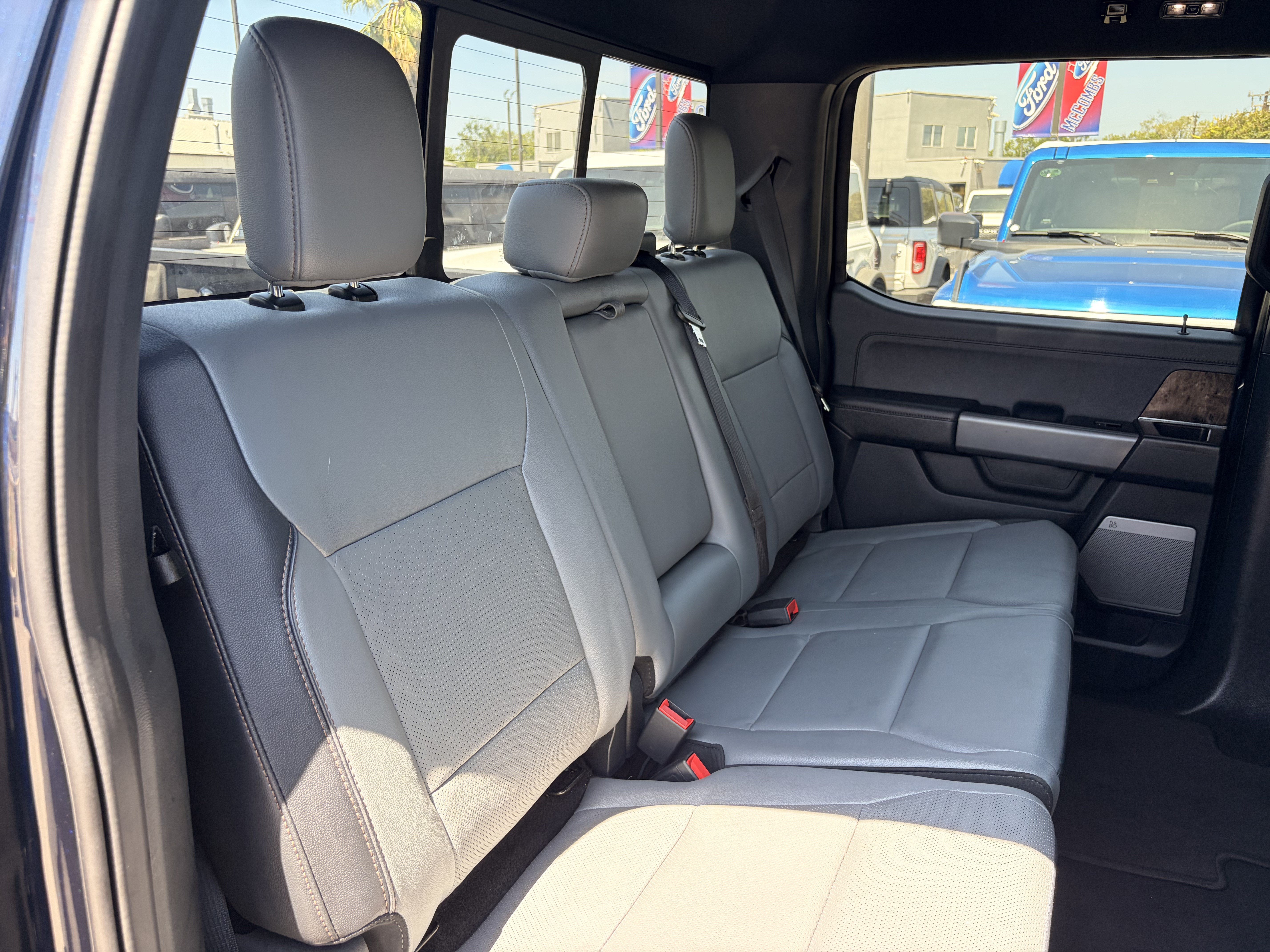 2023 Ford F-150 Lightning Lariat