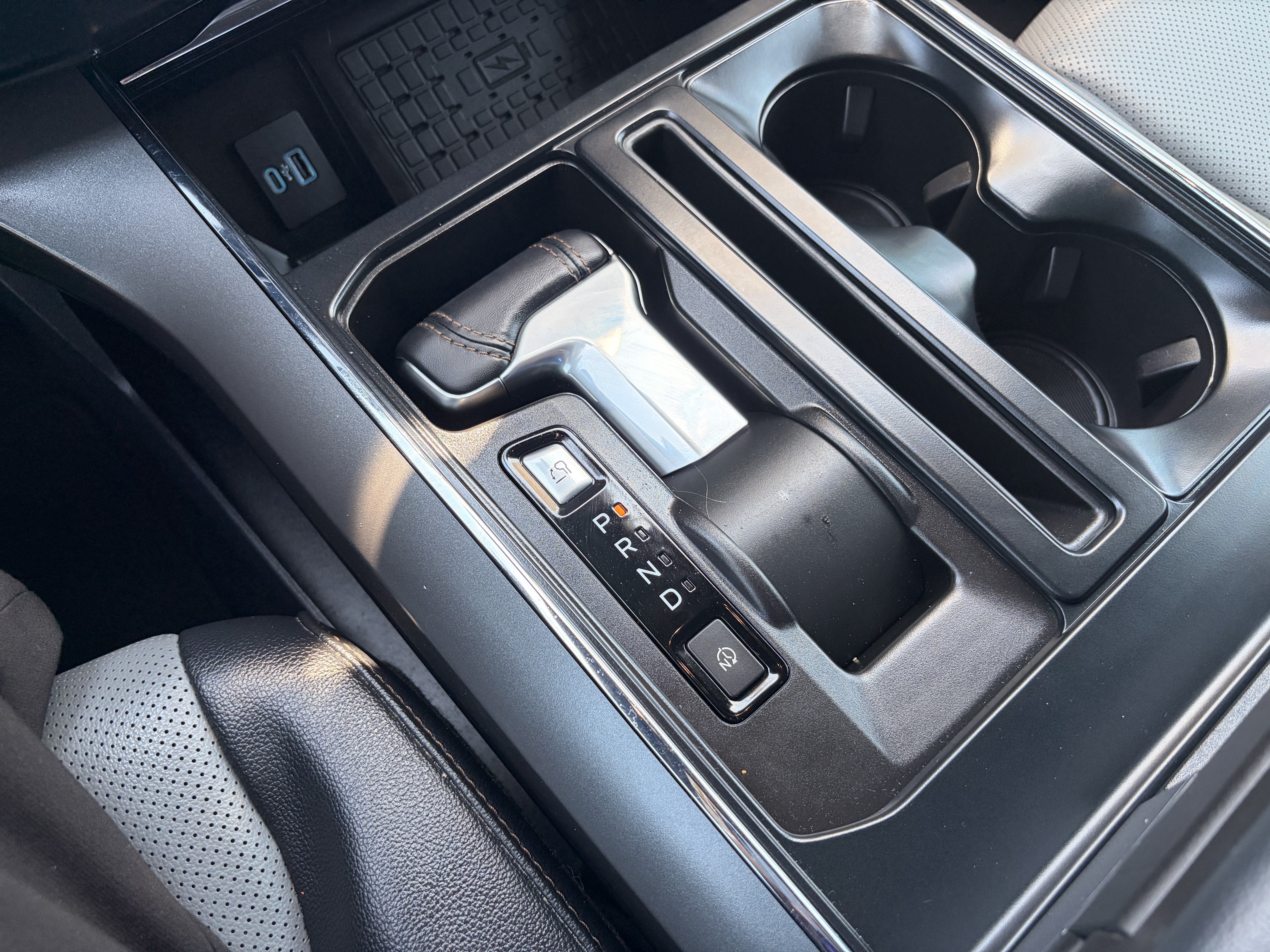 2023 Ford F-150 Lightning Lariat