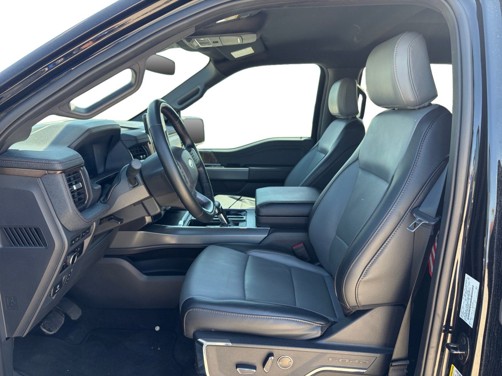 2023 Ford F-150 Lightning Lariat