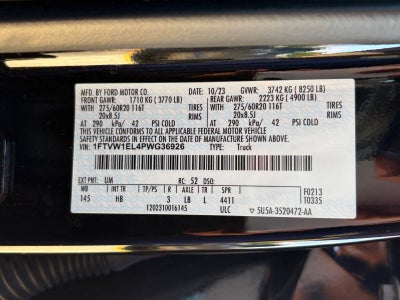 2023 Ford F-150 Lightning Lariat