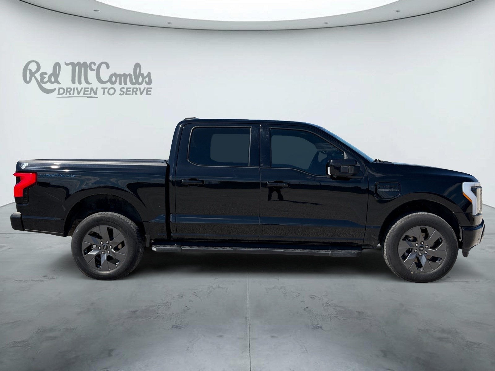 2023 Ford F-150 Lightning Lariat