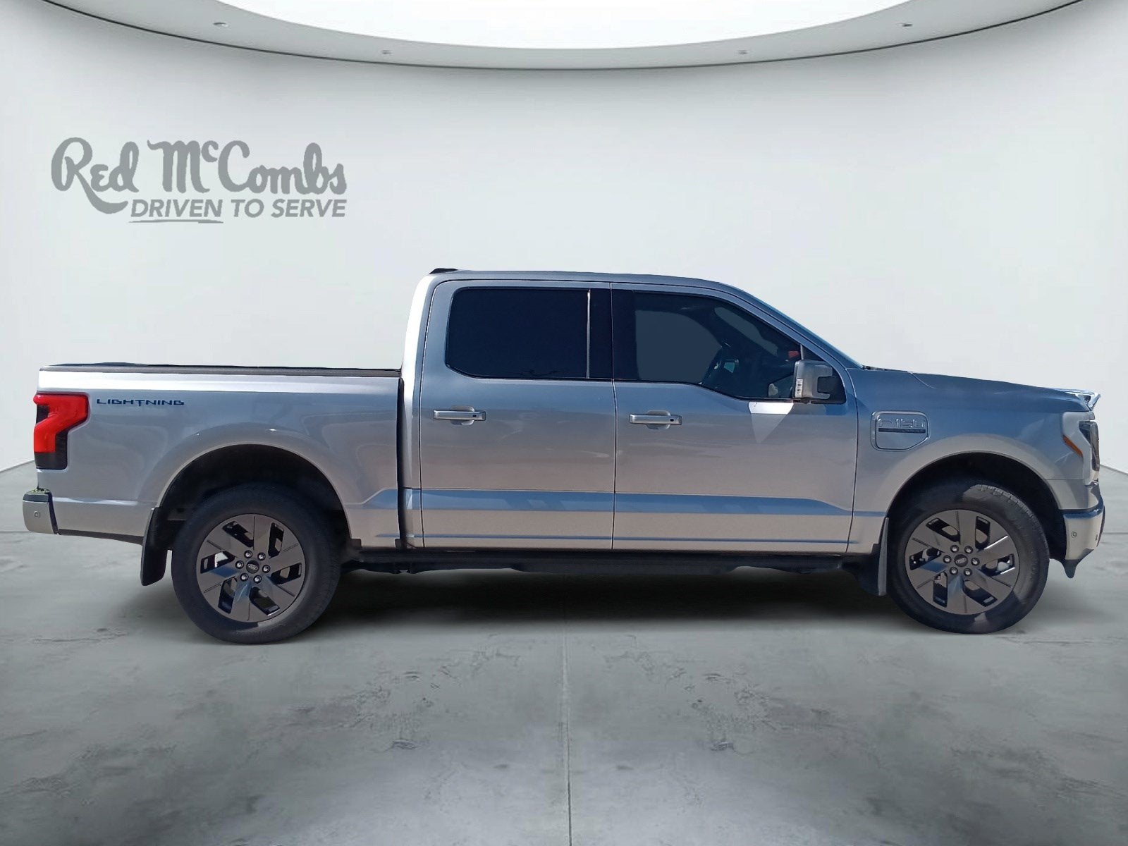 2023 Ford F-150 Lightning Lariat