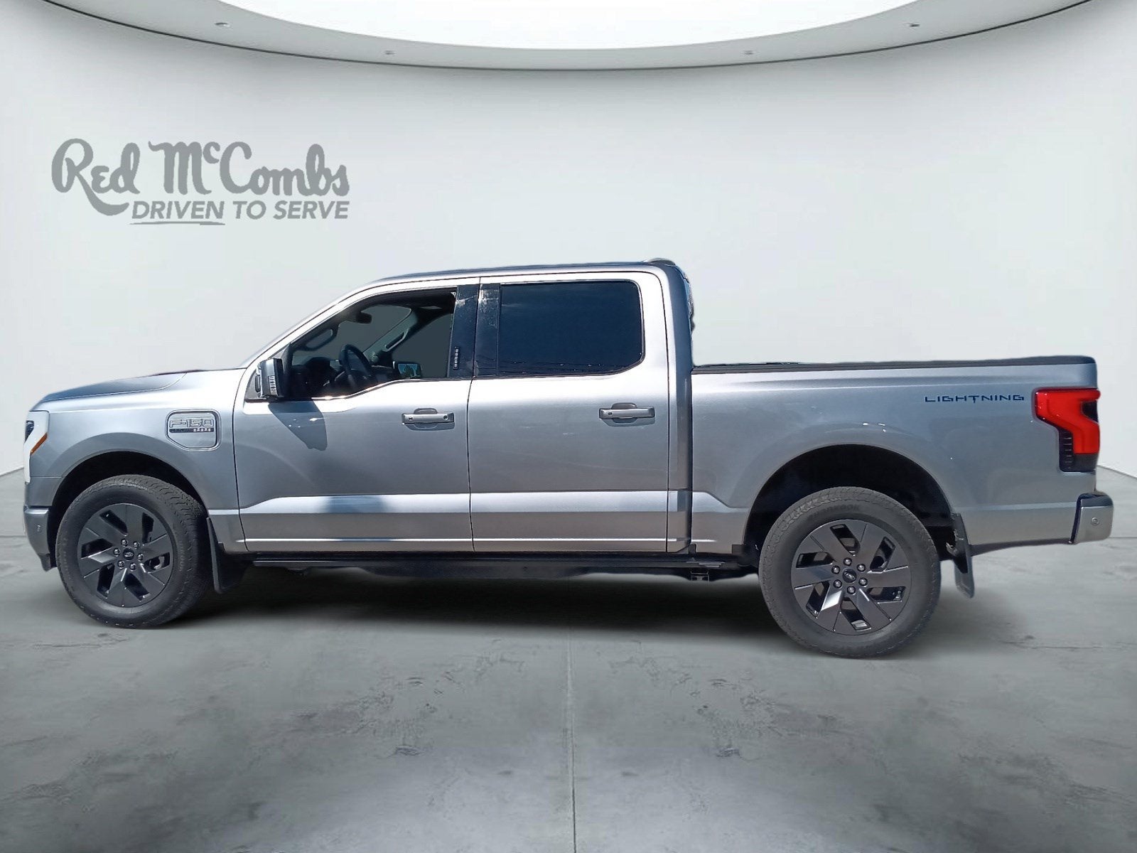 2023 Ford F-150 Lightning Lariat