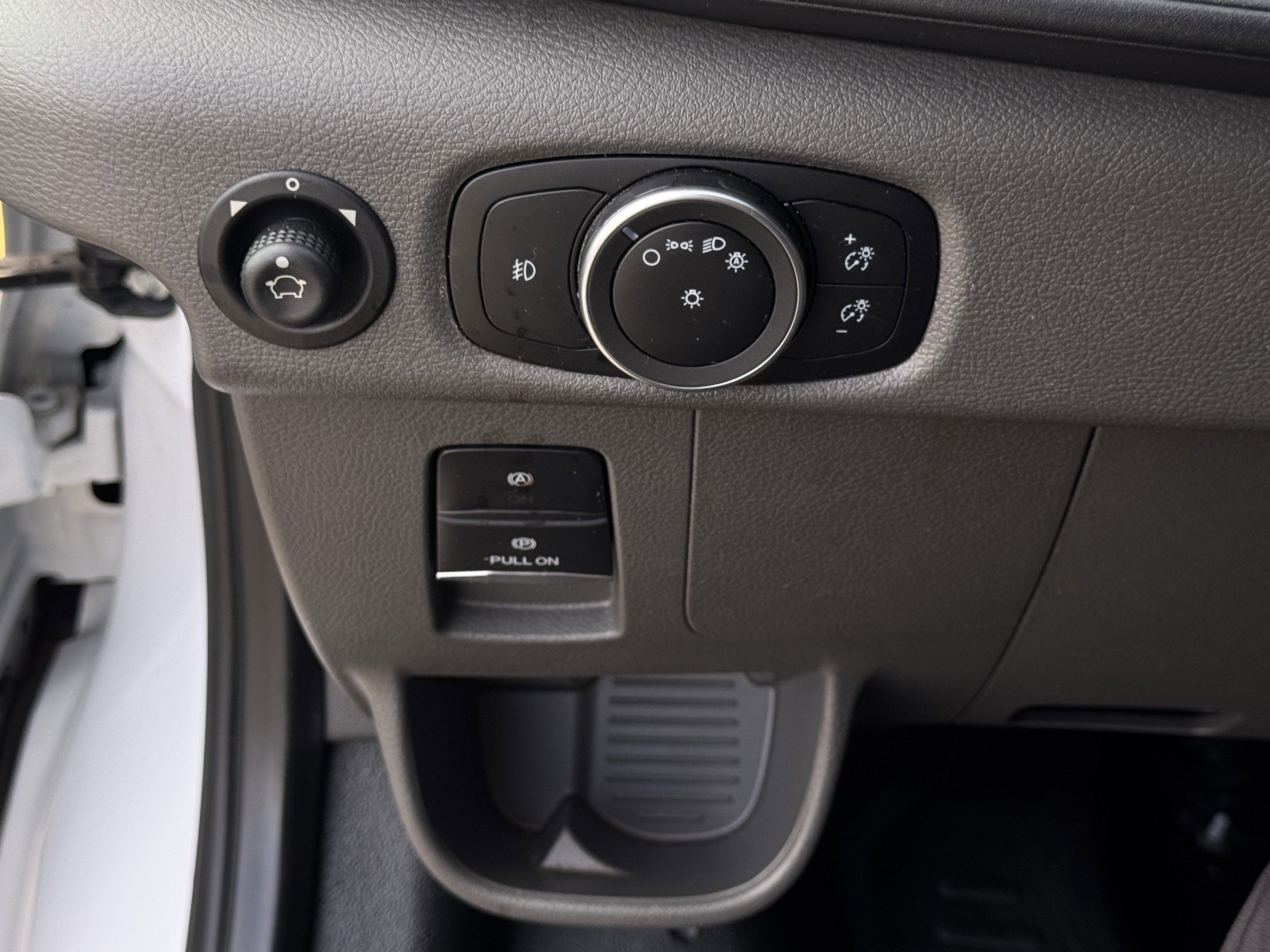 2022 Ford Transit-150 T150 LOW 8670