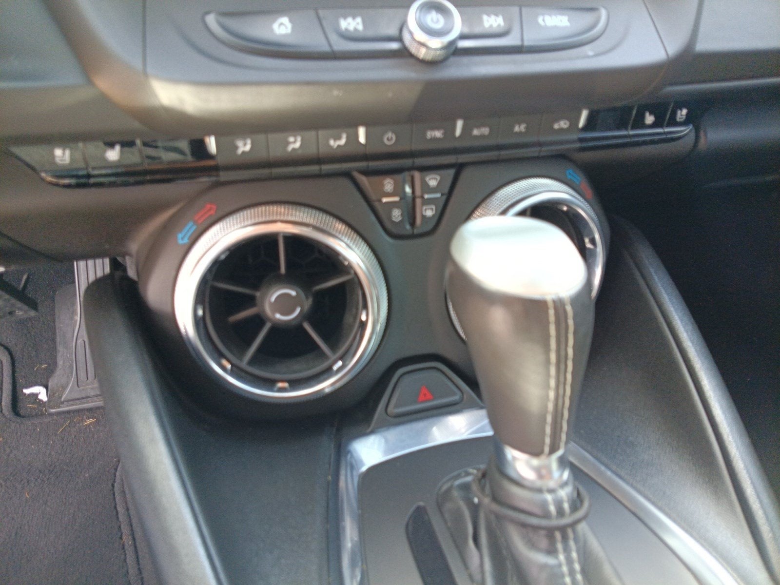 2023 Chevrolet Camaro LT w/2LT