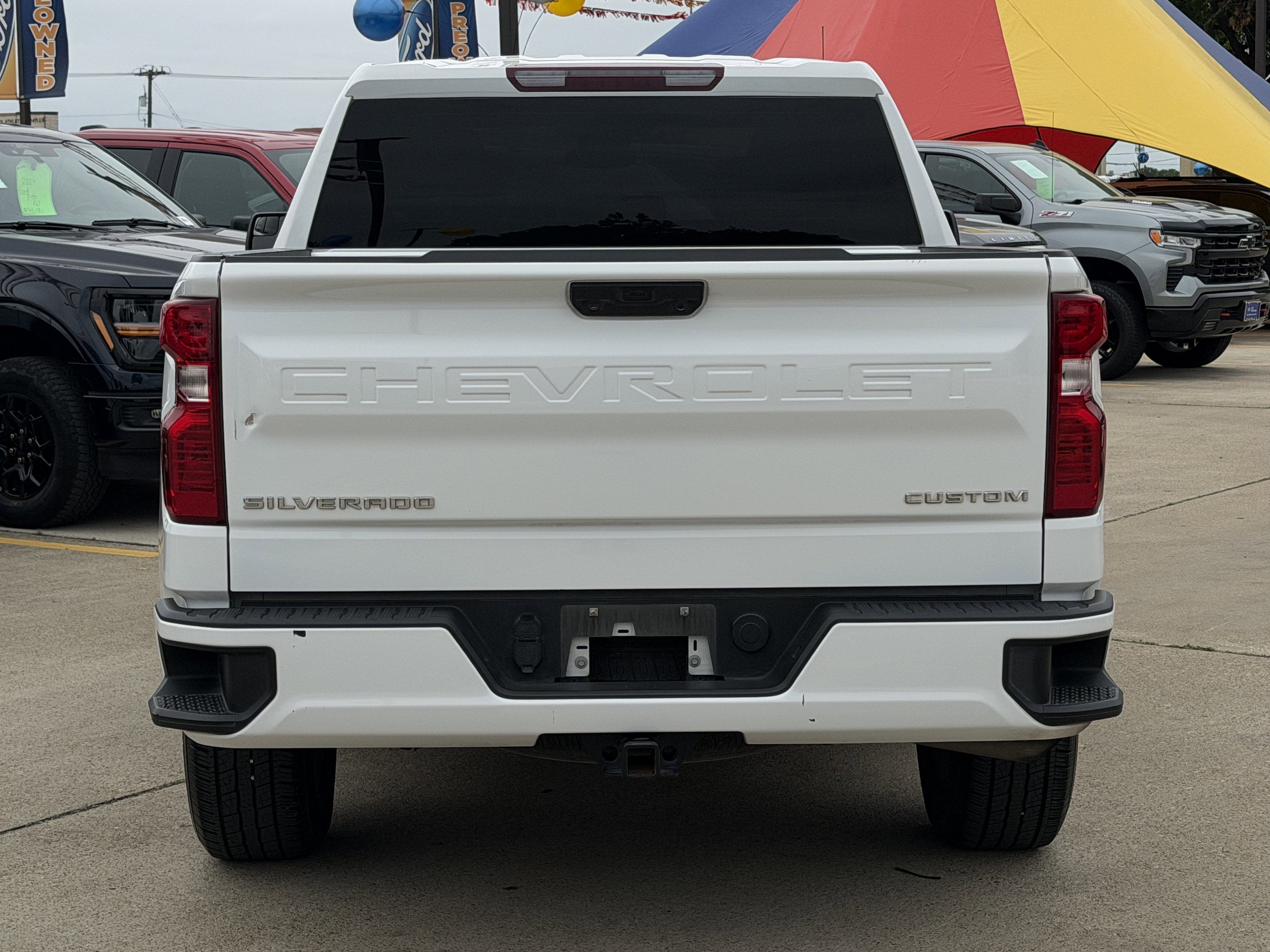 2023 Chevrolet Silverado 1500 Custom