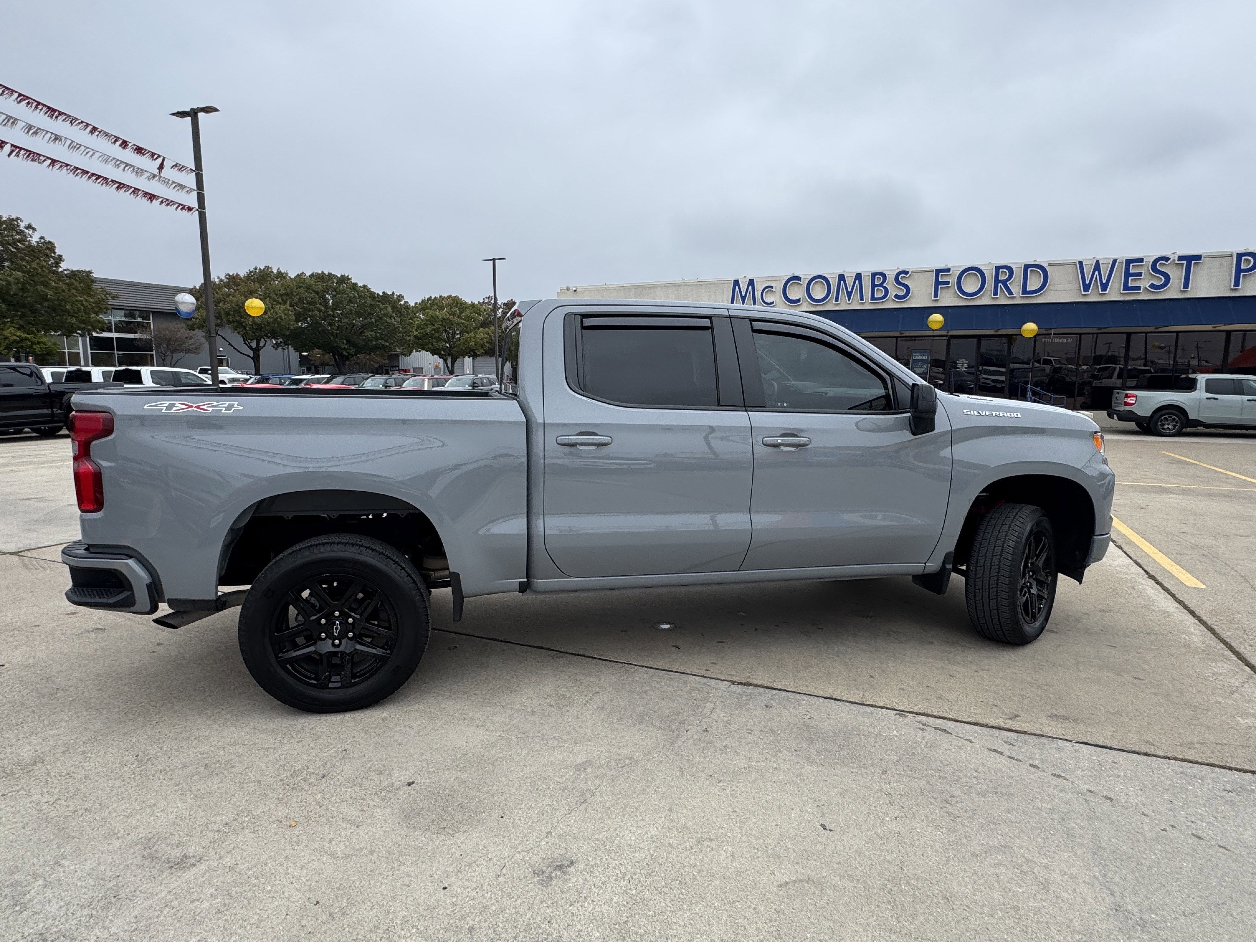 2025 Chevrolet Silverado 1500 RST