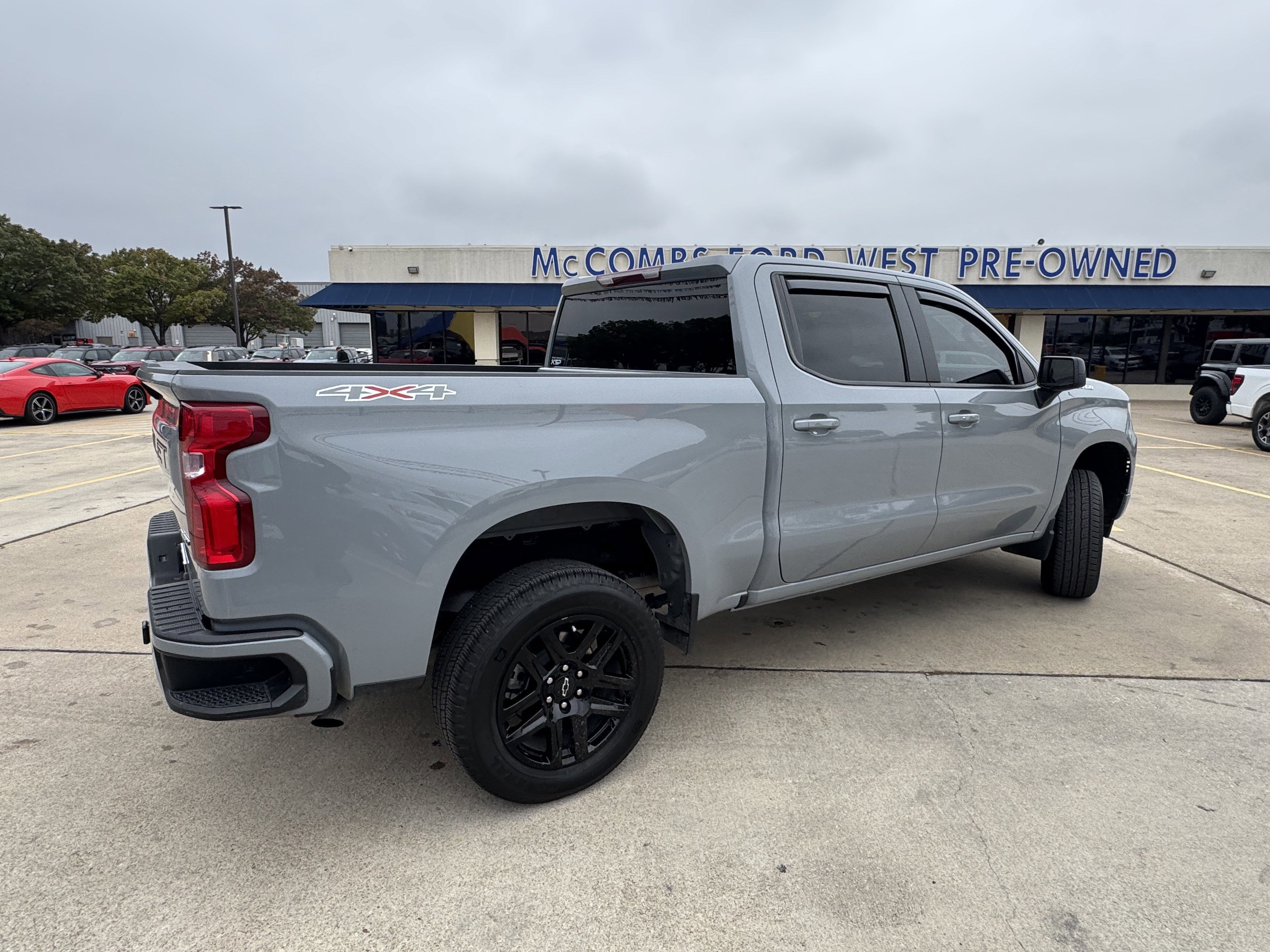 2025 Chevrolet Silverado 1500 RST