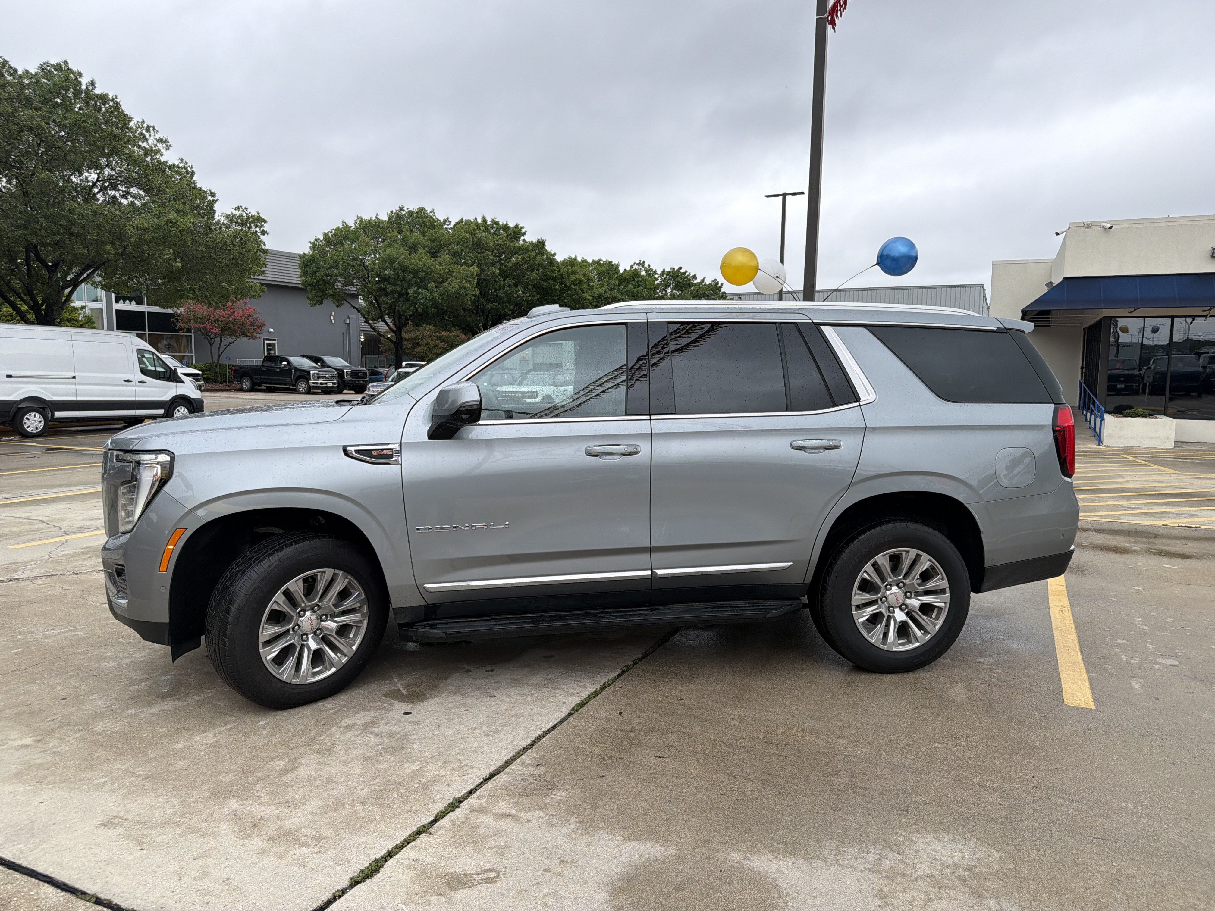 2025 GMC Yukon Denali