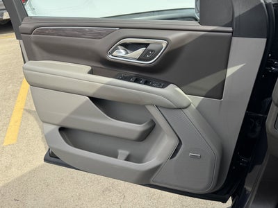 2024 Chevrolet Suburban LT