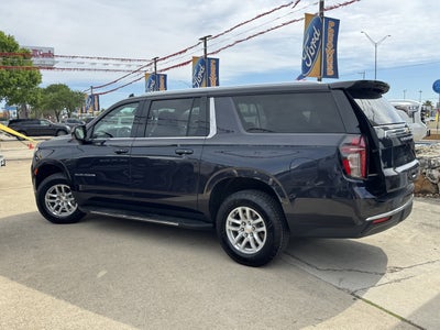 2024 Chevrolet Suburban LT