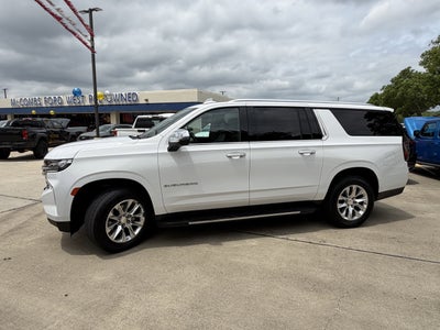 2023 Chevrolet Suburban Premier