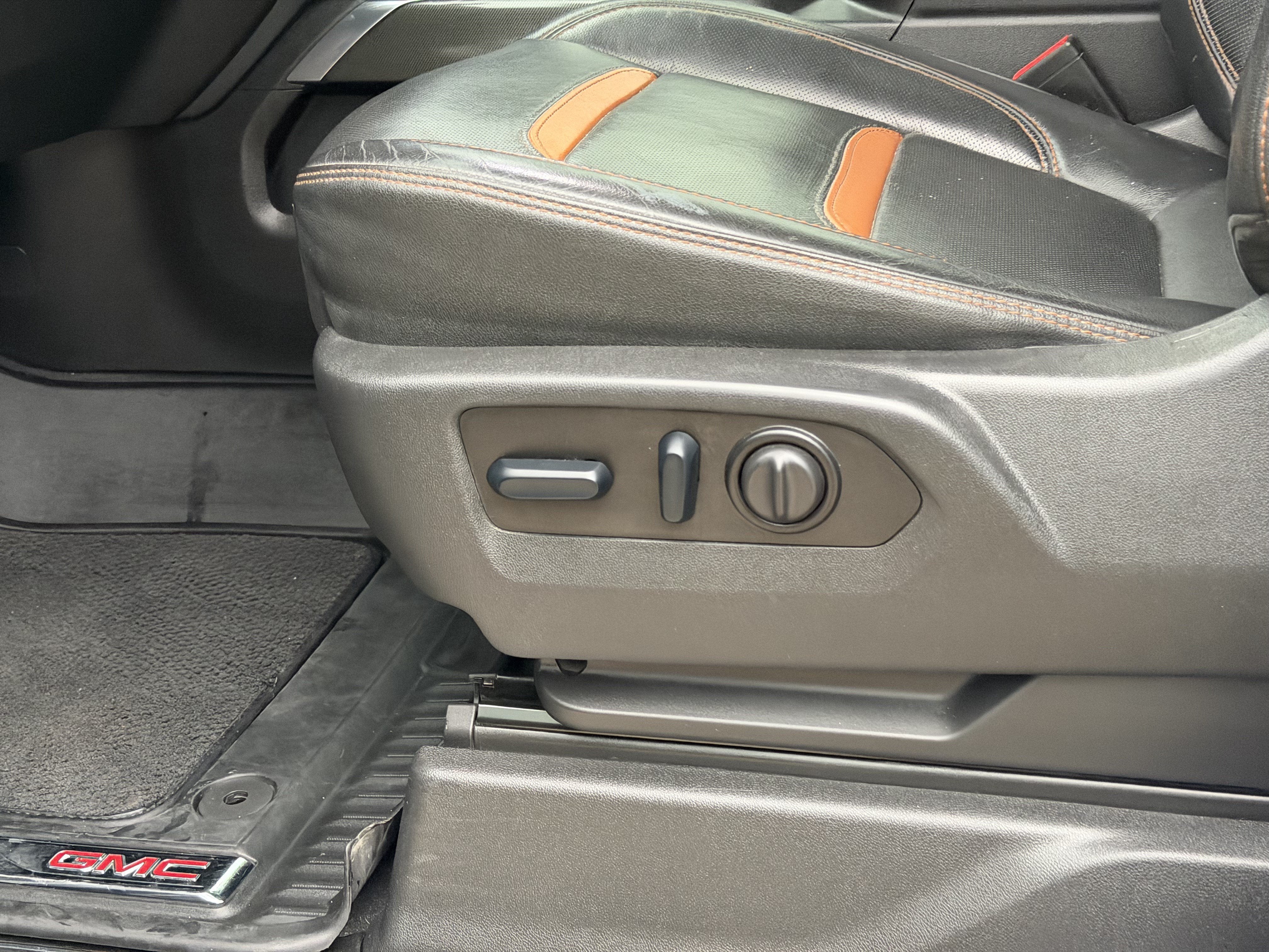 2023 GMC Sierra 2500HD AT4