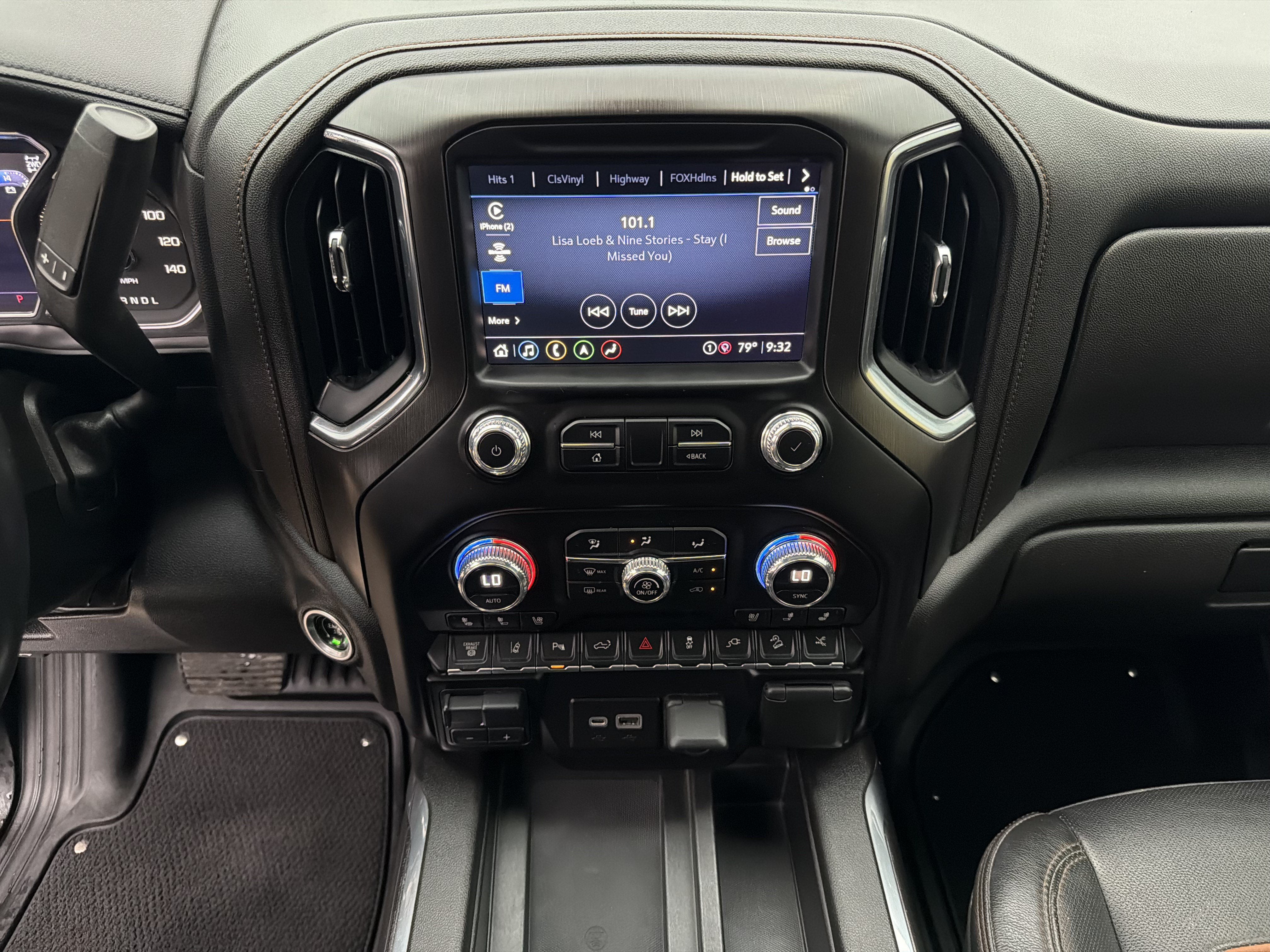 2023 GMC Sierra 2500HD AT4