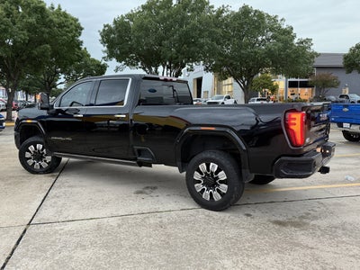 2025 GMC Sierra 3500HD Denali