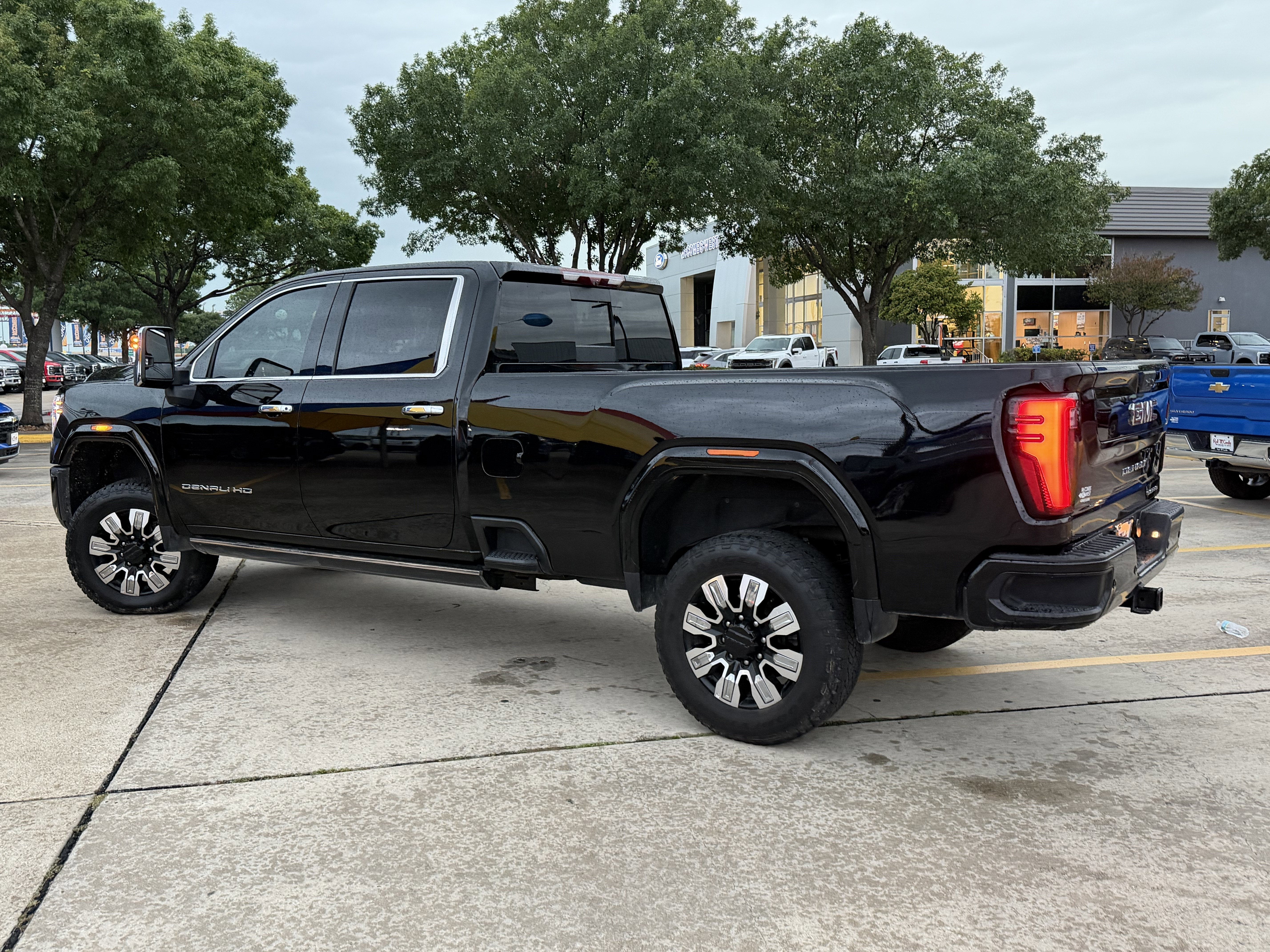 2025 GMC Sierra 3500HD Denali