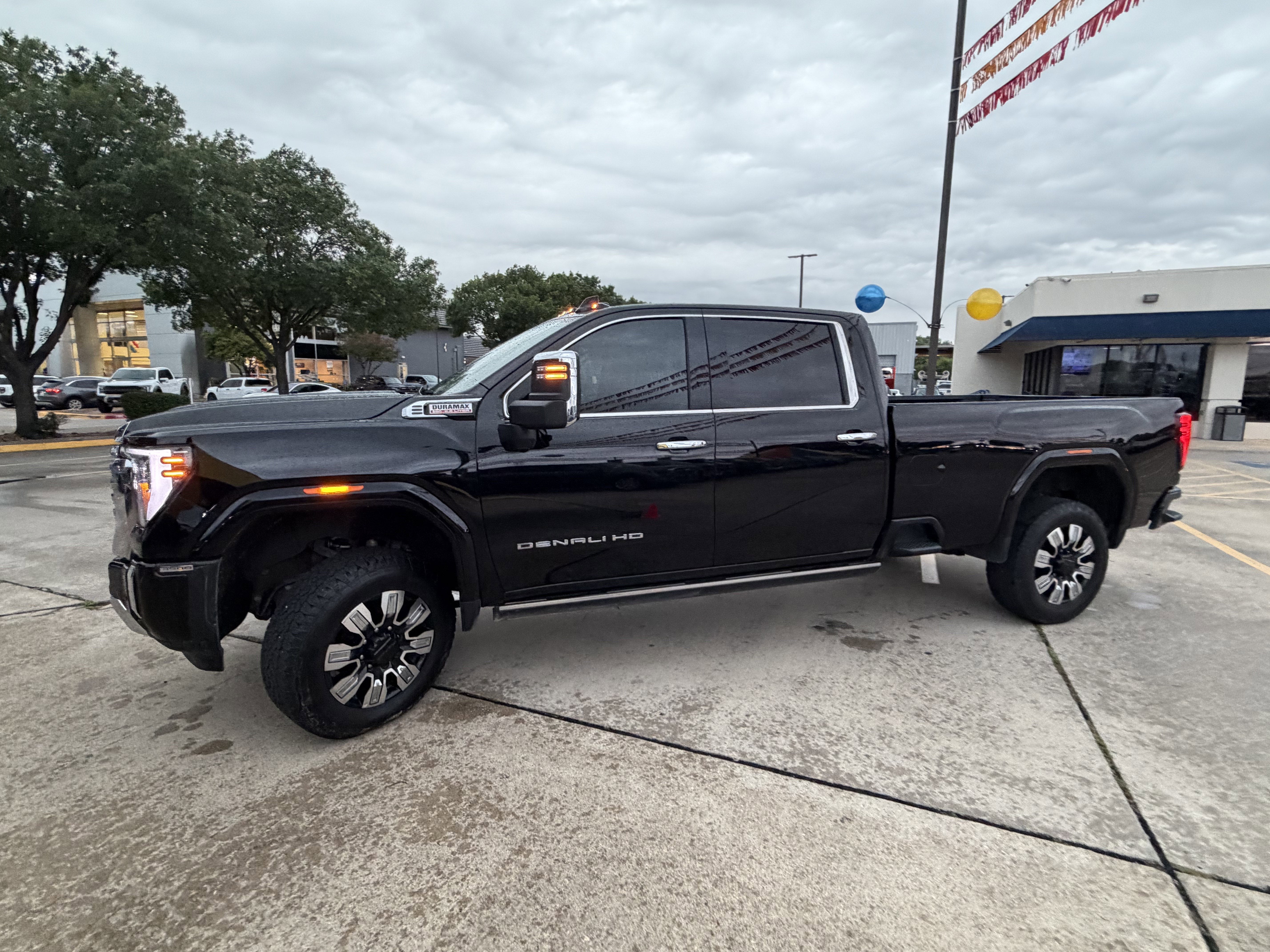 2025 GMC Sierra 3500HD Denali