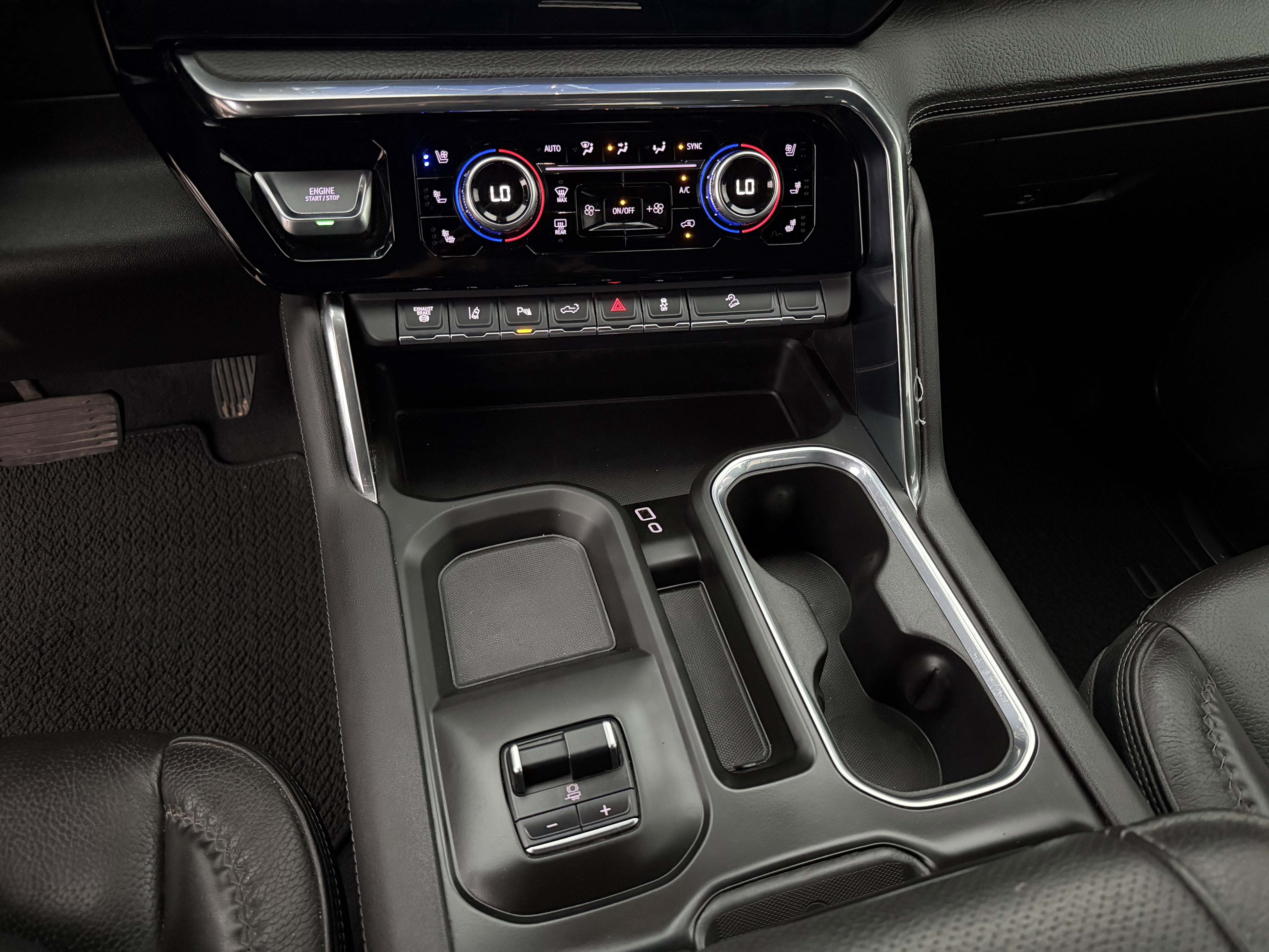 2025 GMC Sierra 3500HD Denali