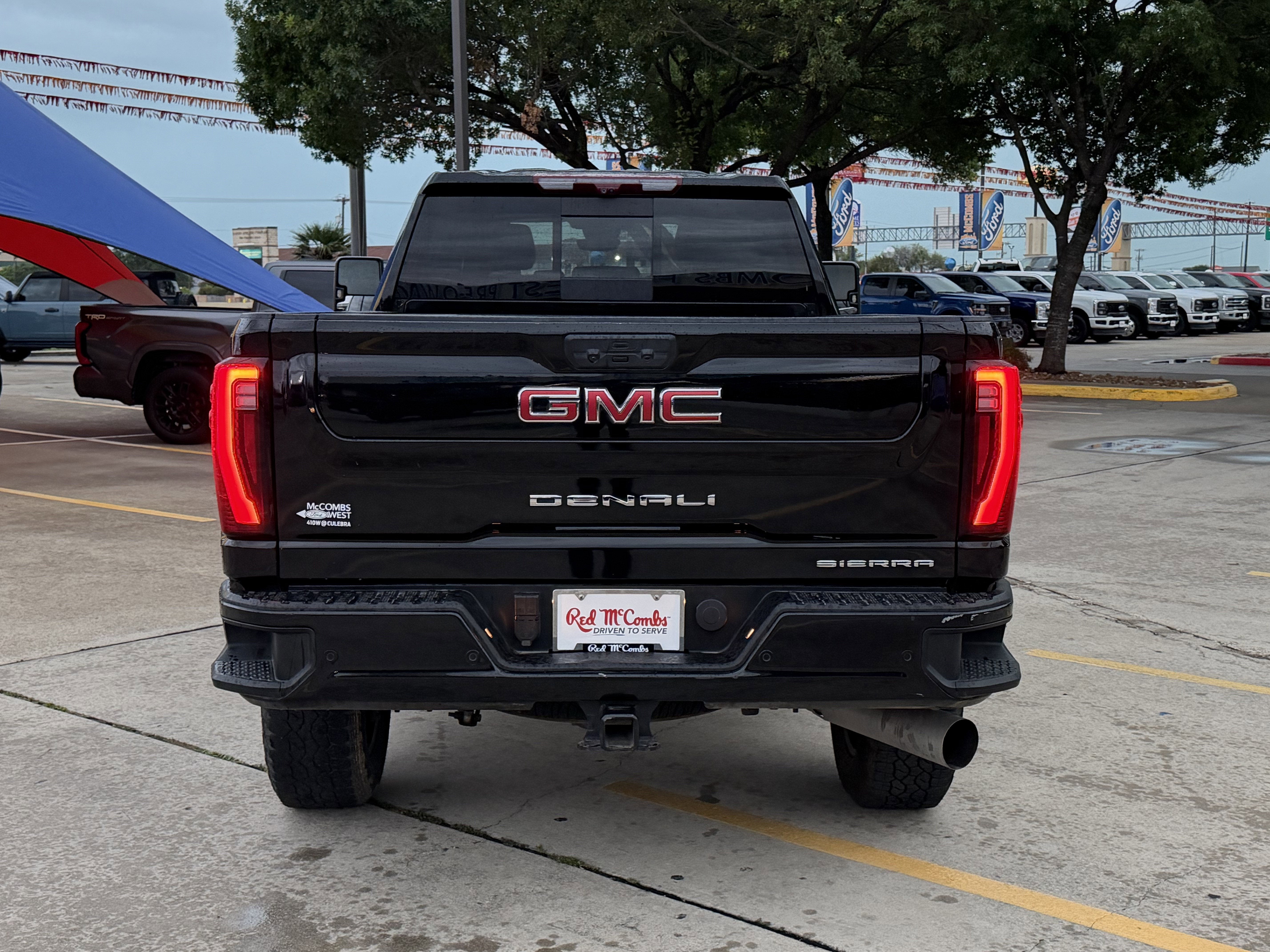 2025 GMC Sierra 3500HD Denali