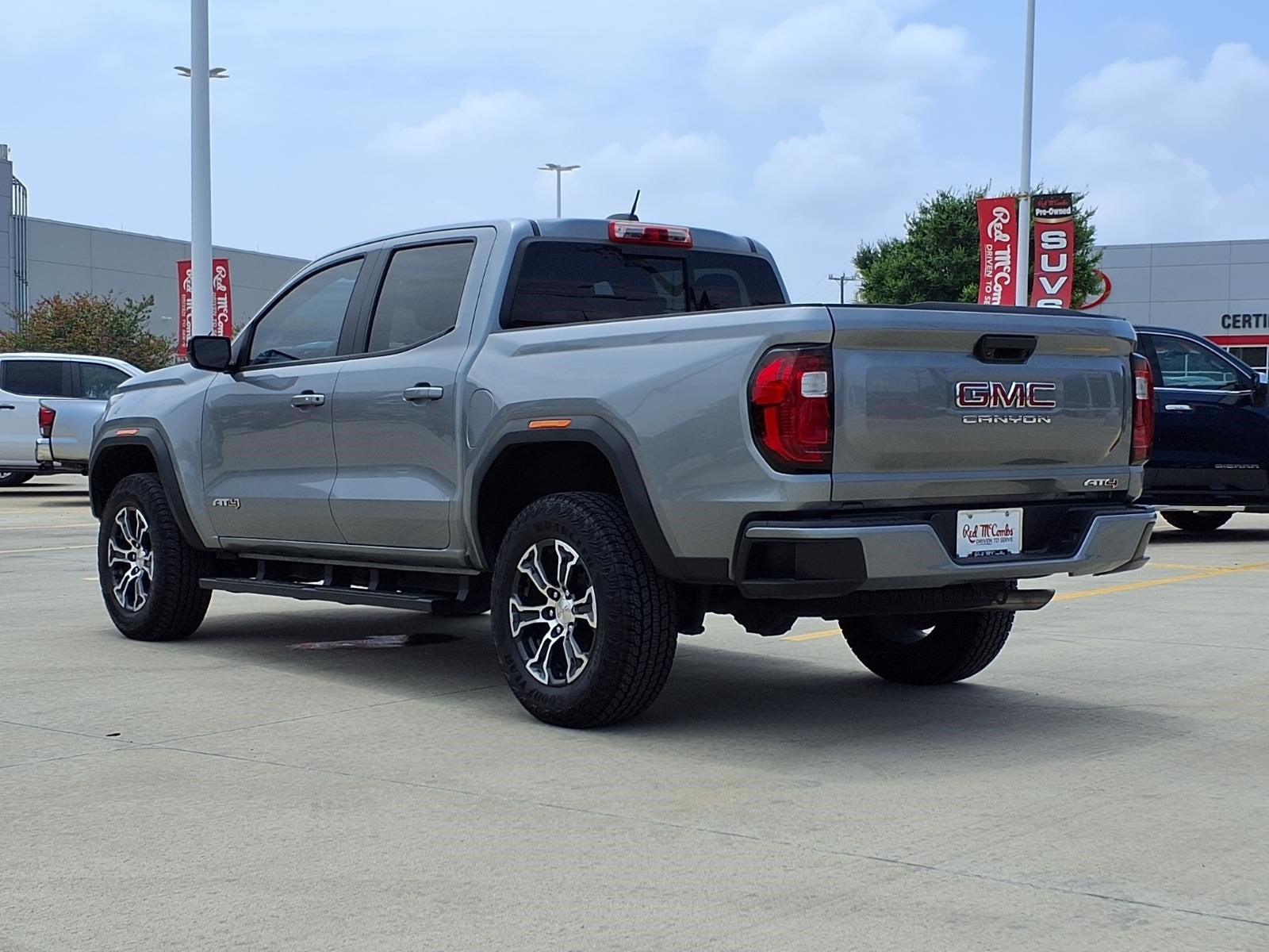 2023 GMC Canyon AT4